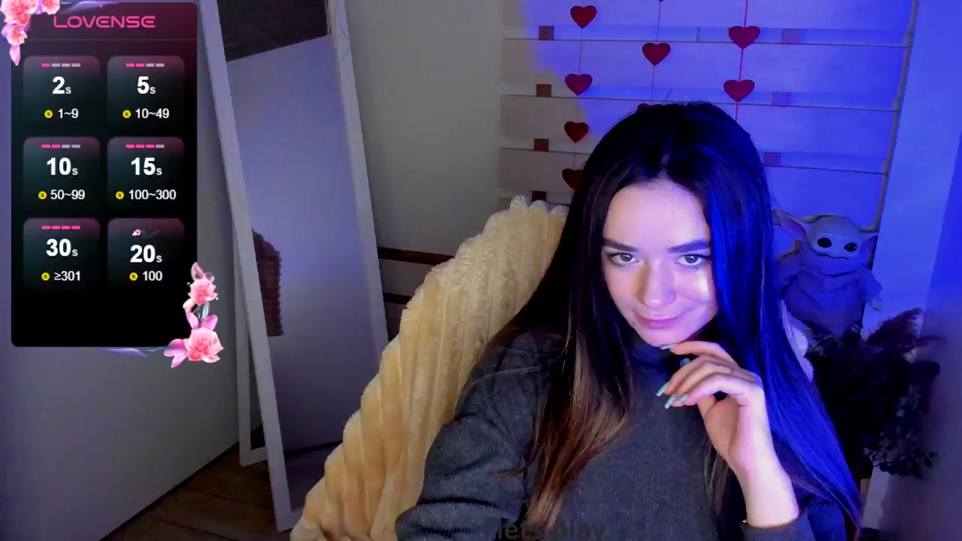 Gallery image thumbnail from KiraLove's myfreecams stream on, 04/08/2025, 14:42 image 15 of 20