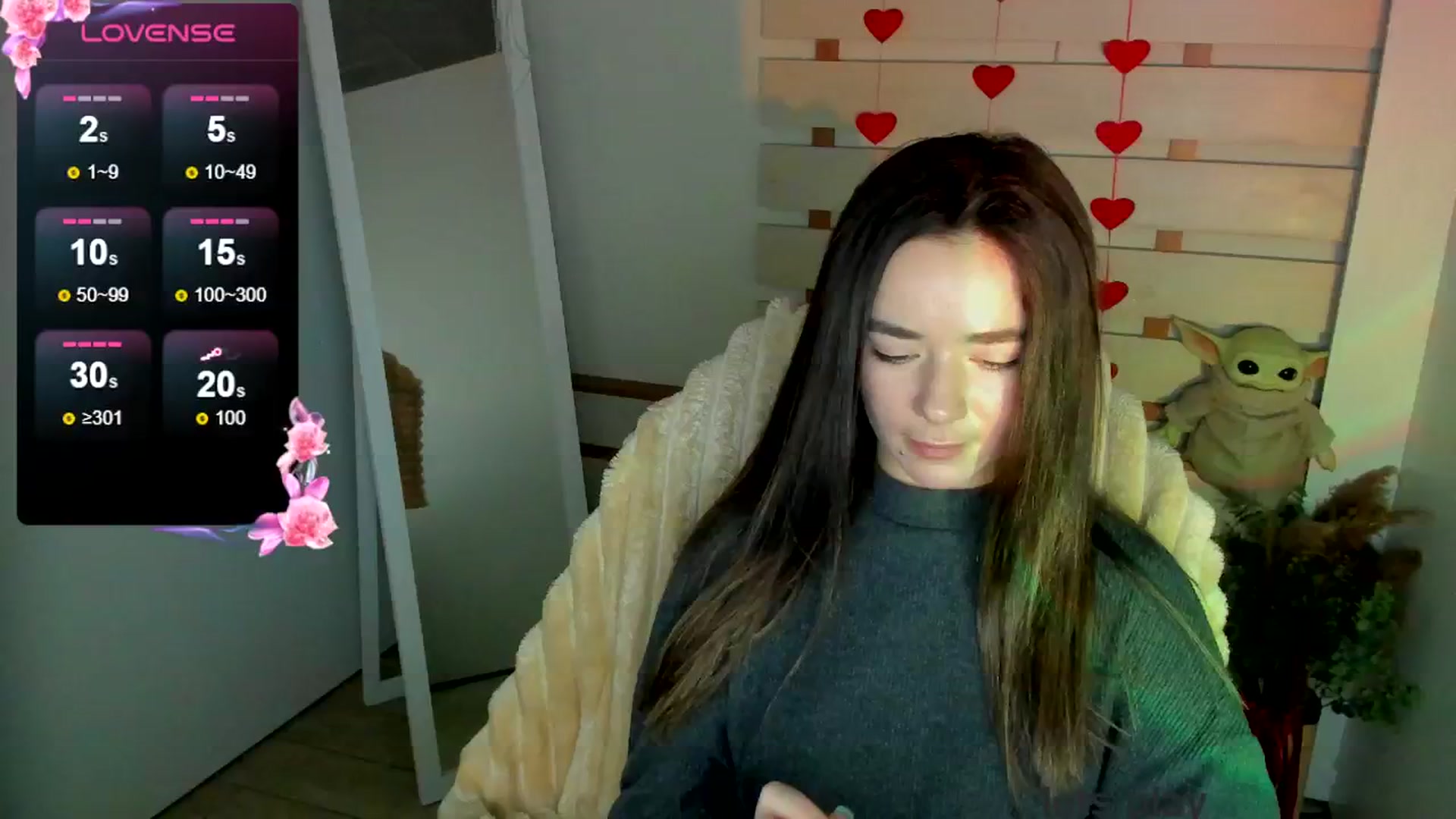 Gallery image thumbnail from KiraLove's myfreecams stream on, 04/08/2025, 14:42 image 14 of 20