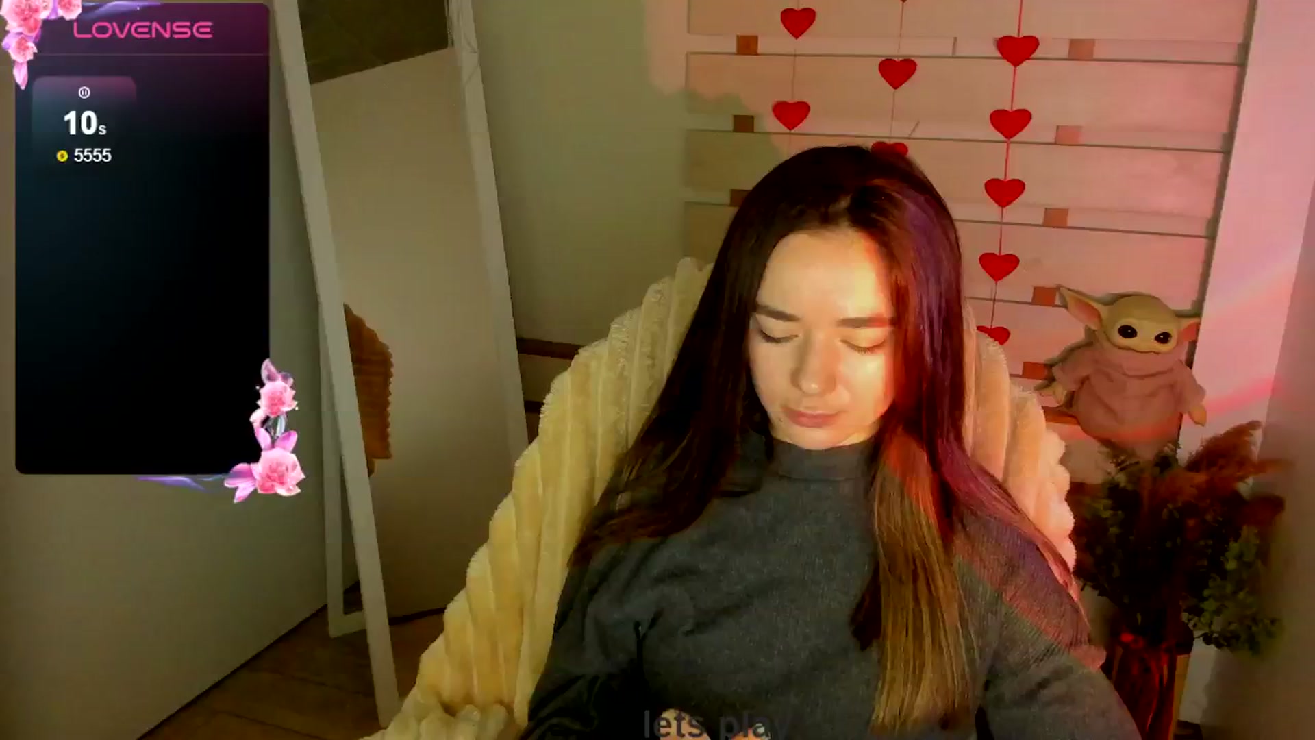 Gallery image thumbnail from KiraLove's myfreecams stream on, 04/08/2025, 14:42 image 10 of 20
