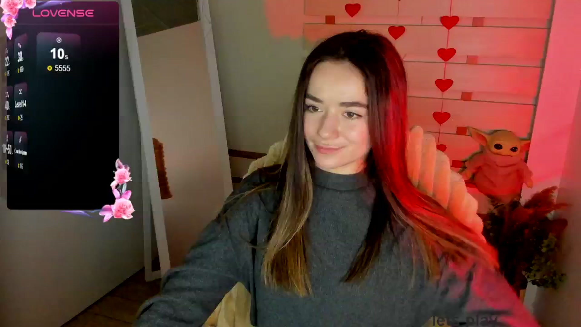 Gallery image thumbnail from KiraLove's myfreecams stream on, 04/08/2025, 14:42 image 19 of 20
