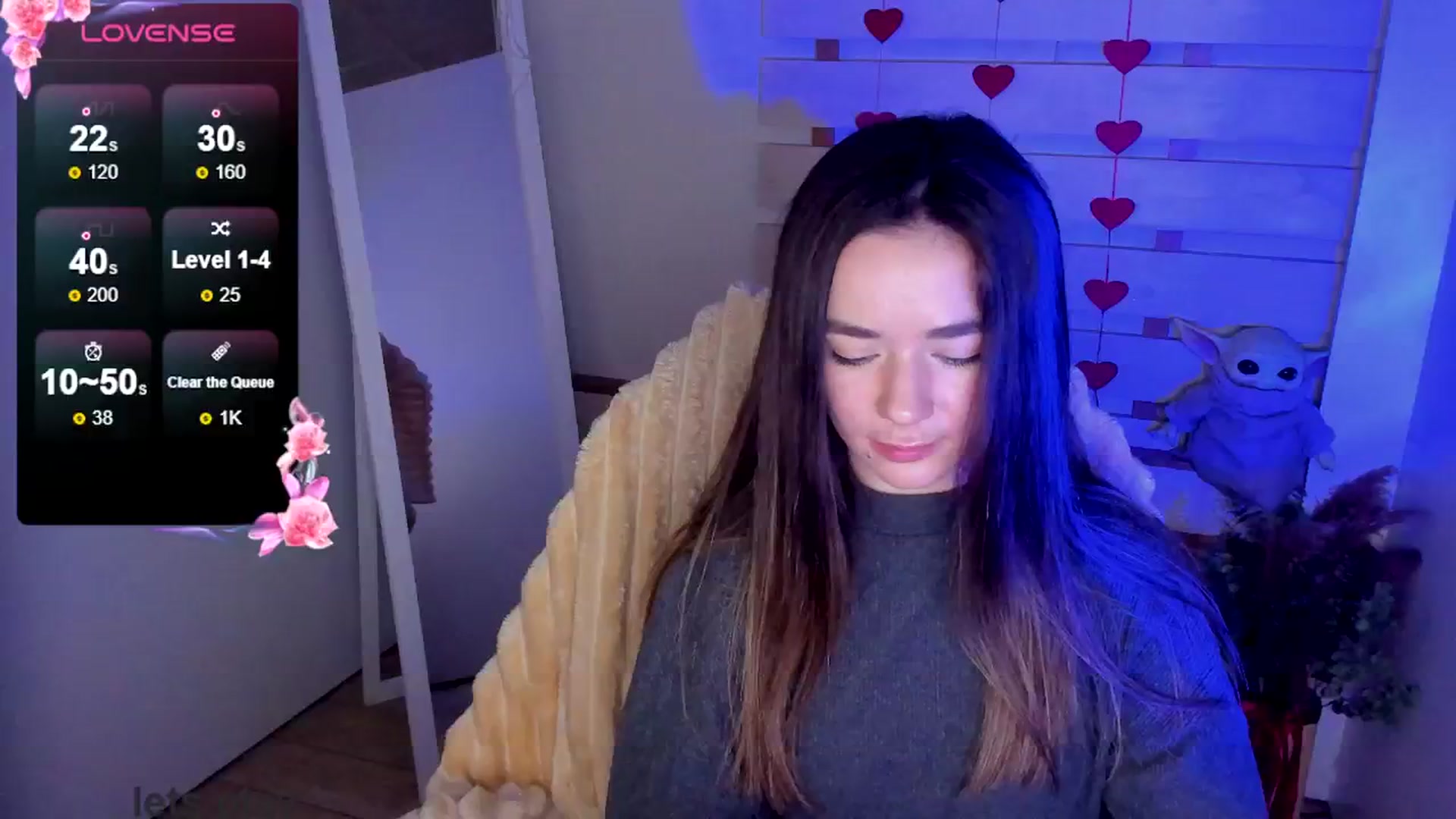 Gallery image thumbnail from KiraLove's myfreecams stream on, 04/08/2025, 14:42 image 12 of 20