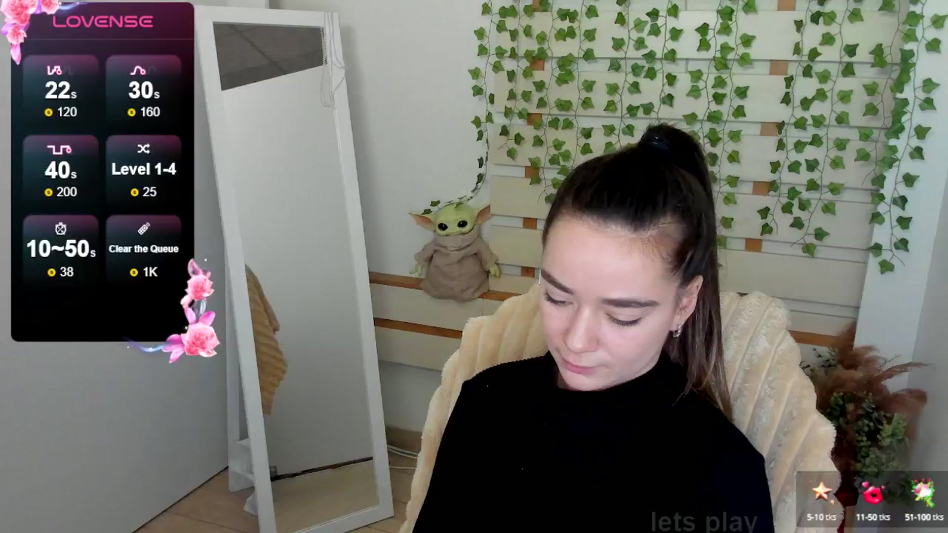 Gallery image thumbnail from KiraLove's myfreecams stream on, 04/10/2025, 09:08 image 1 of 20