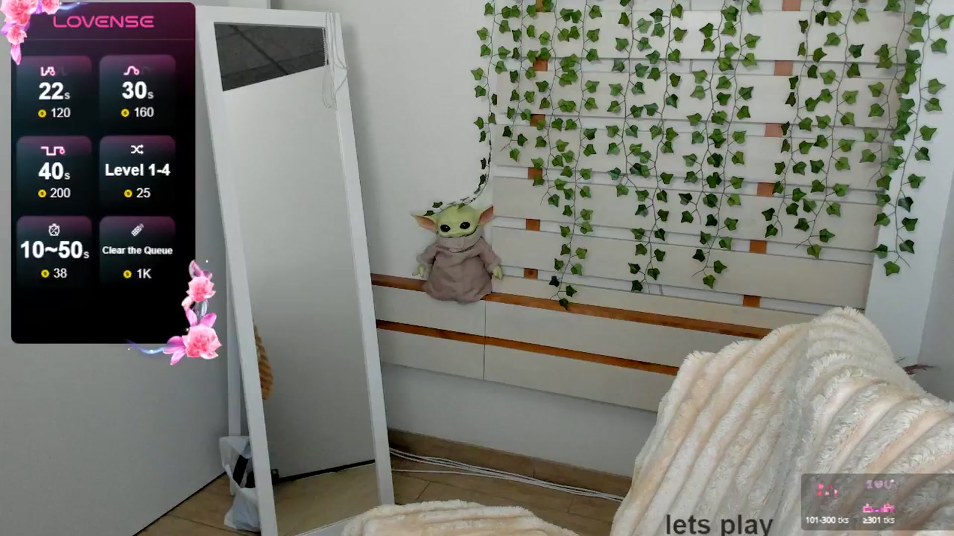 Gallery image thumbnail from KiraLove's myfreecams stream on, 04/10/2025, 09:08 image 13 of 20