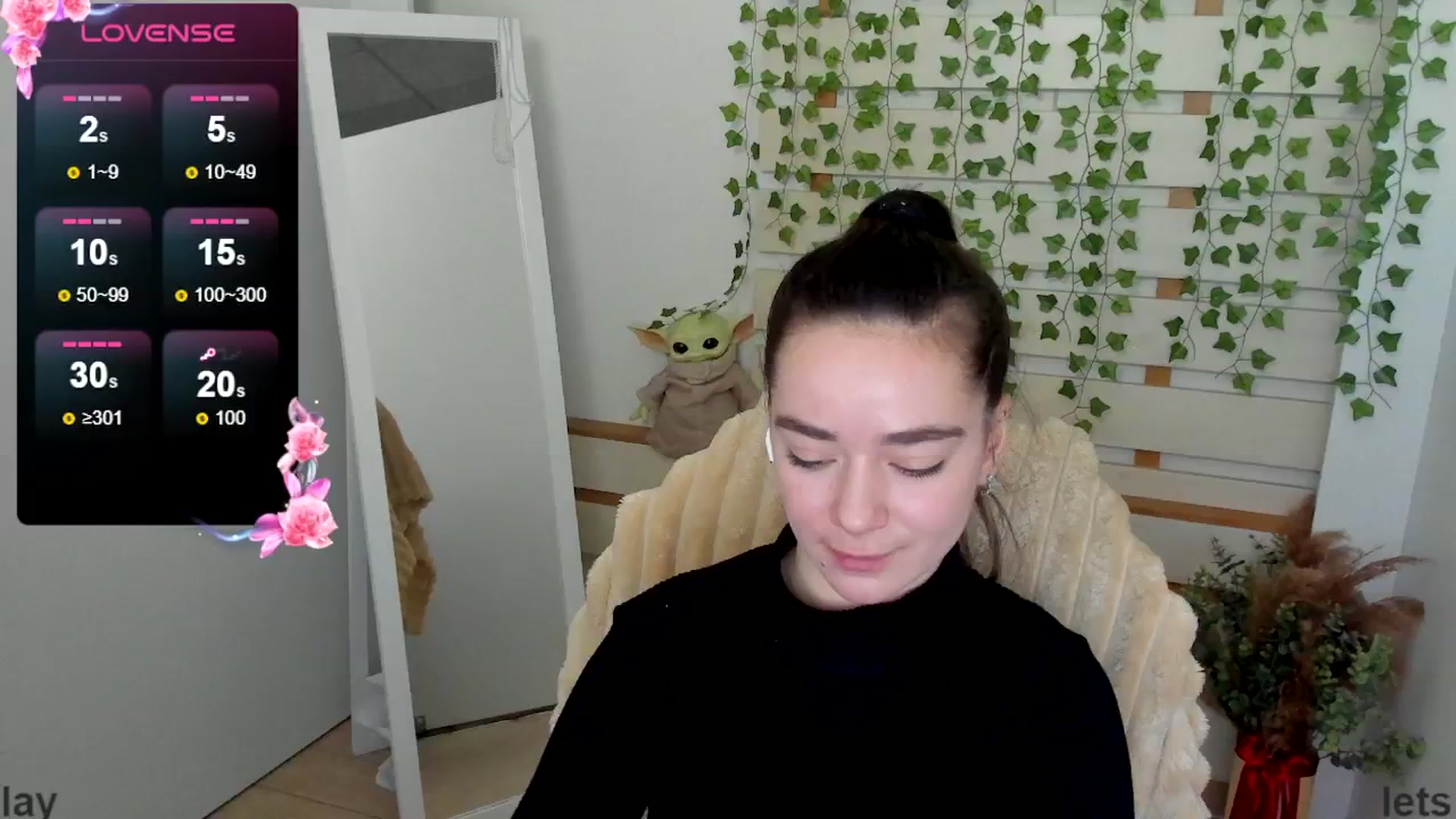 Gallery image thumbnail from KiraLove's myfreecams stream on, 04/10/2025, 09:08 image 8 of 20