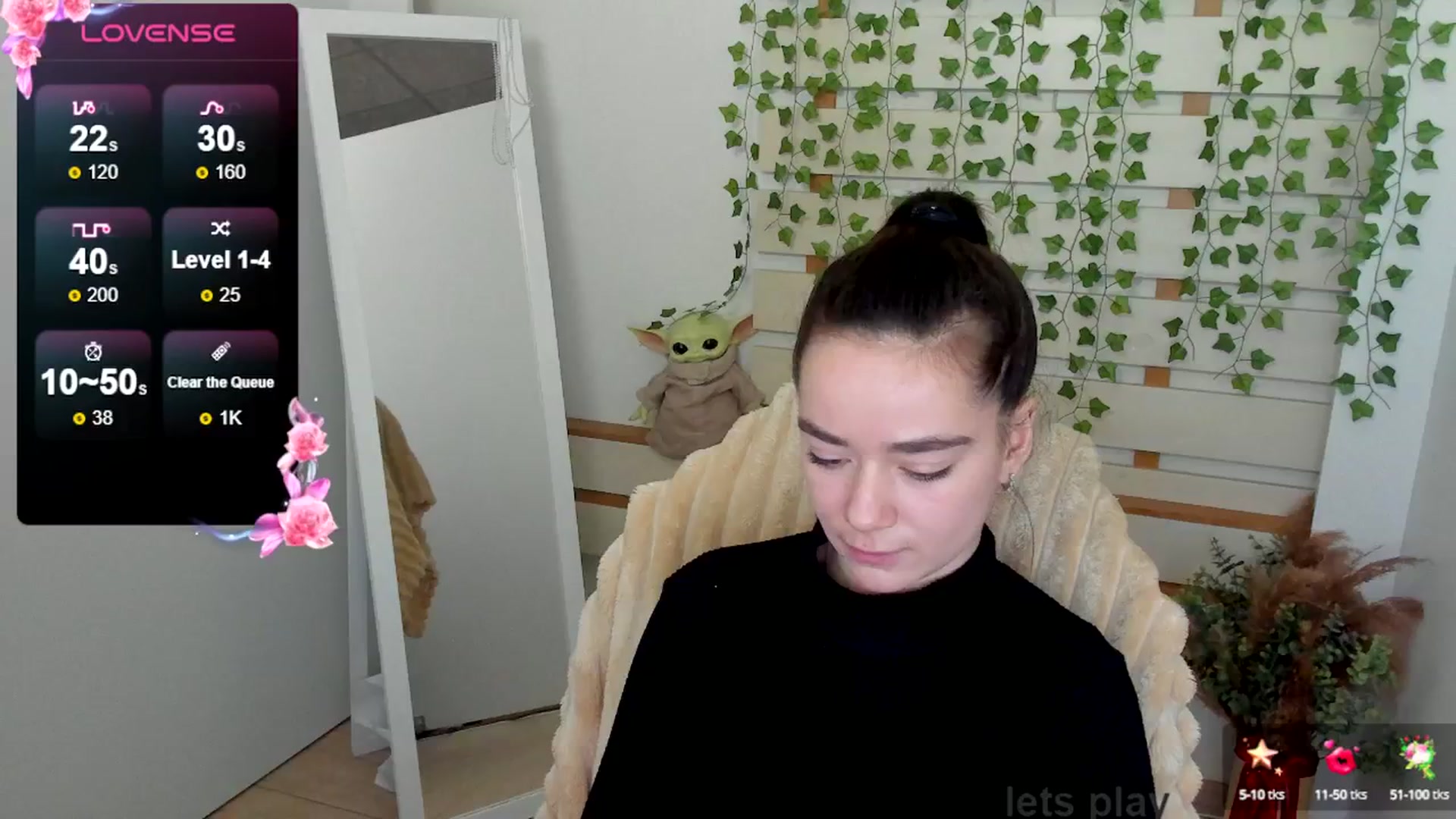 Gallery image thumbnail from KiraLove's myfreecams stream on, 04/10/2025, 09:08 image 5 of 20