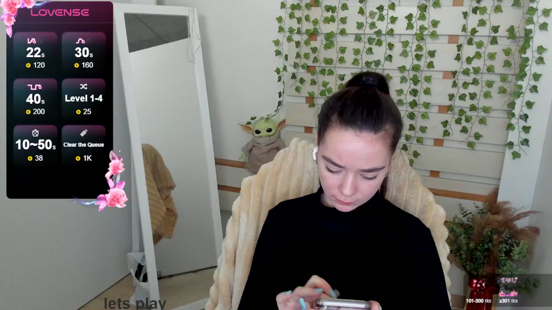 Gallery image thumbnail from KiraLove's myfreecams stream on, 04/10/2025, 09:08 image 15 of 20