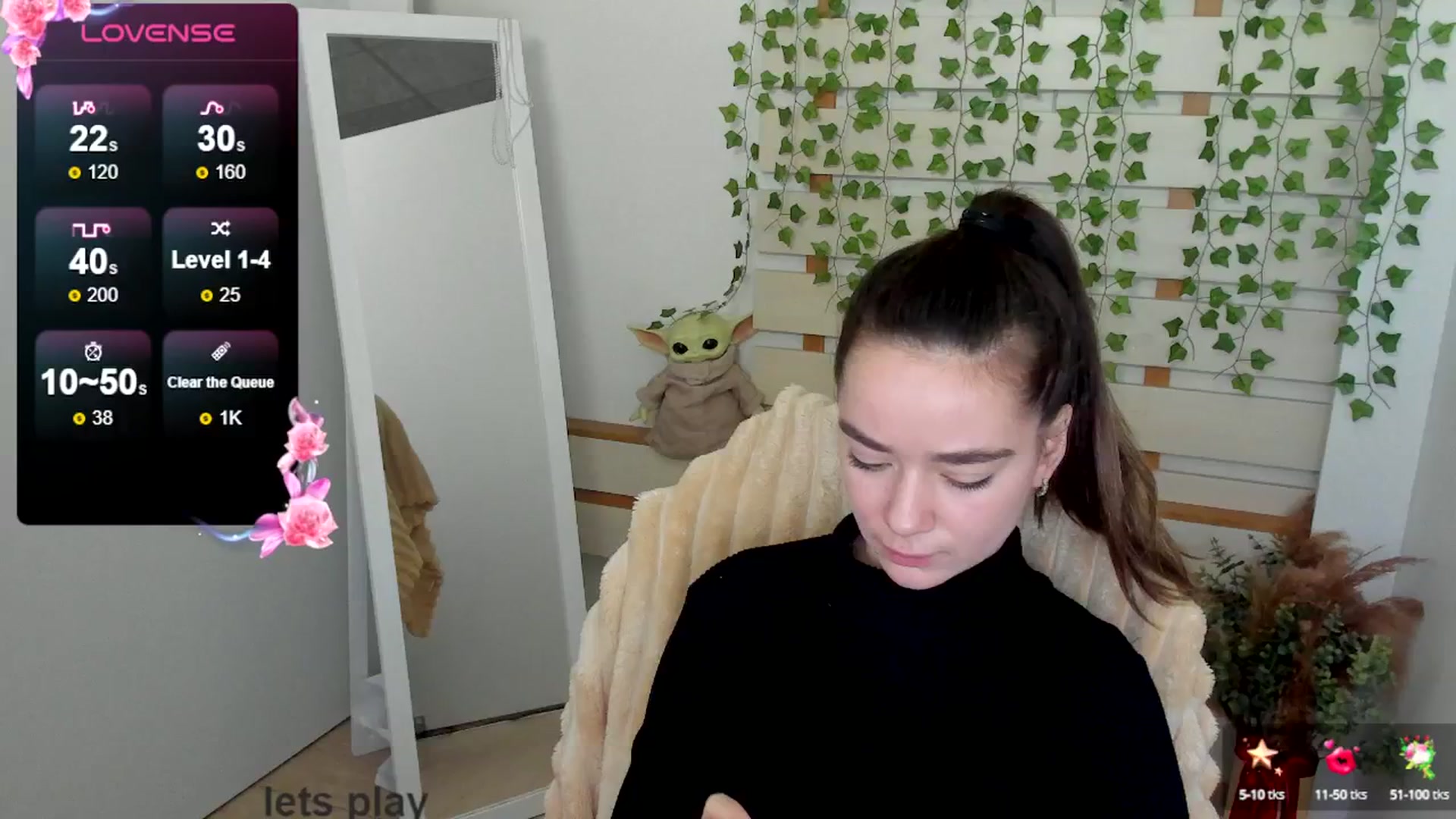 Gallery image thumbnail from KiraLove's myfreecams stream on, 04/10/2025, 09:08 image 7 of 20