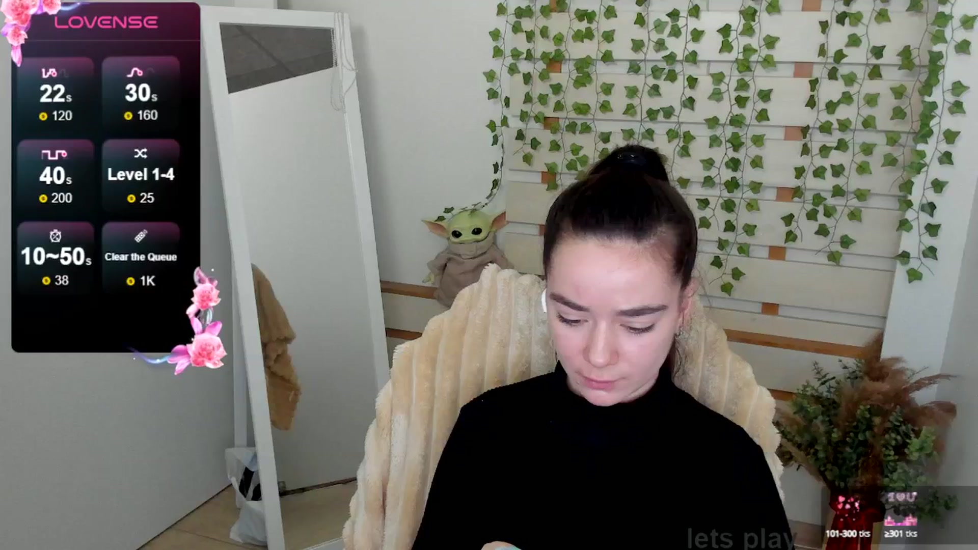 Gallery image thumbnail from KiraLove's myfreecams stream on, 04/10/2025, 09:08 image 17 of 20