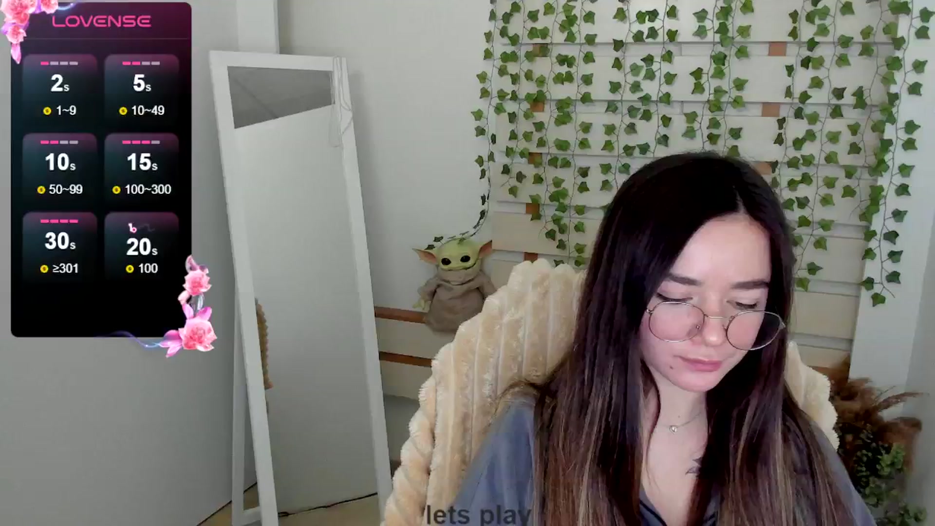 Gallery image thumbnail from KiraLove's myfreecams stream on, 04/11/2025, 09:44 image 12 of 20