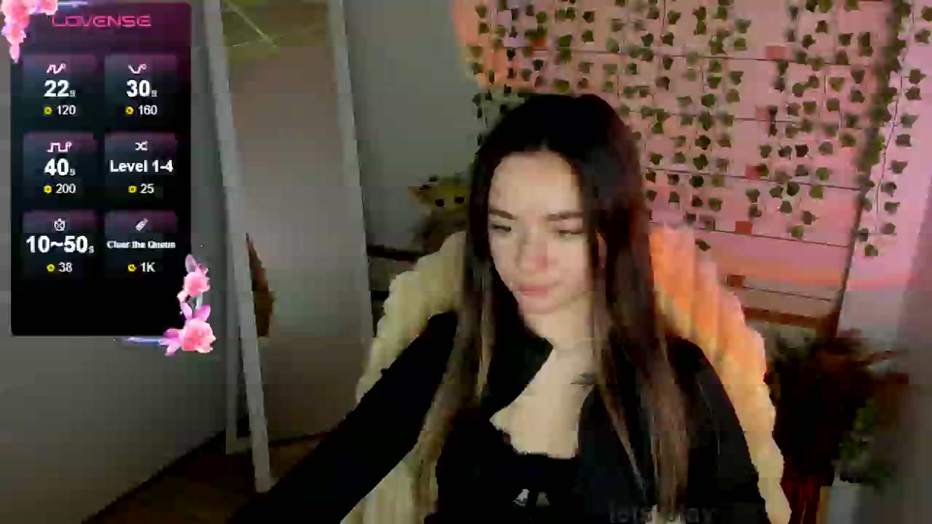 Gallery image thumbnail from KiraLove's myfreecams stream on, 04/12/2025, 10:11 image 17 of 20