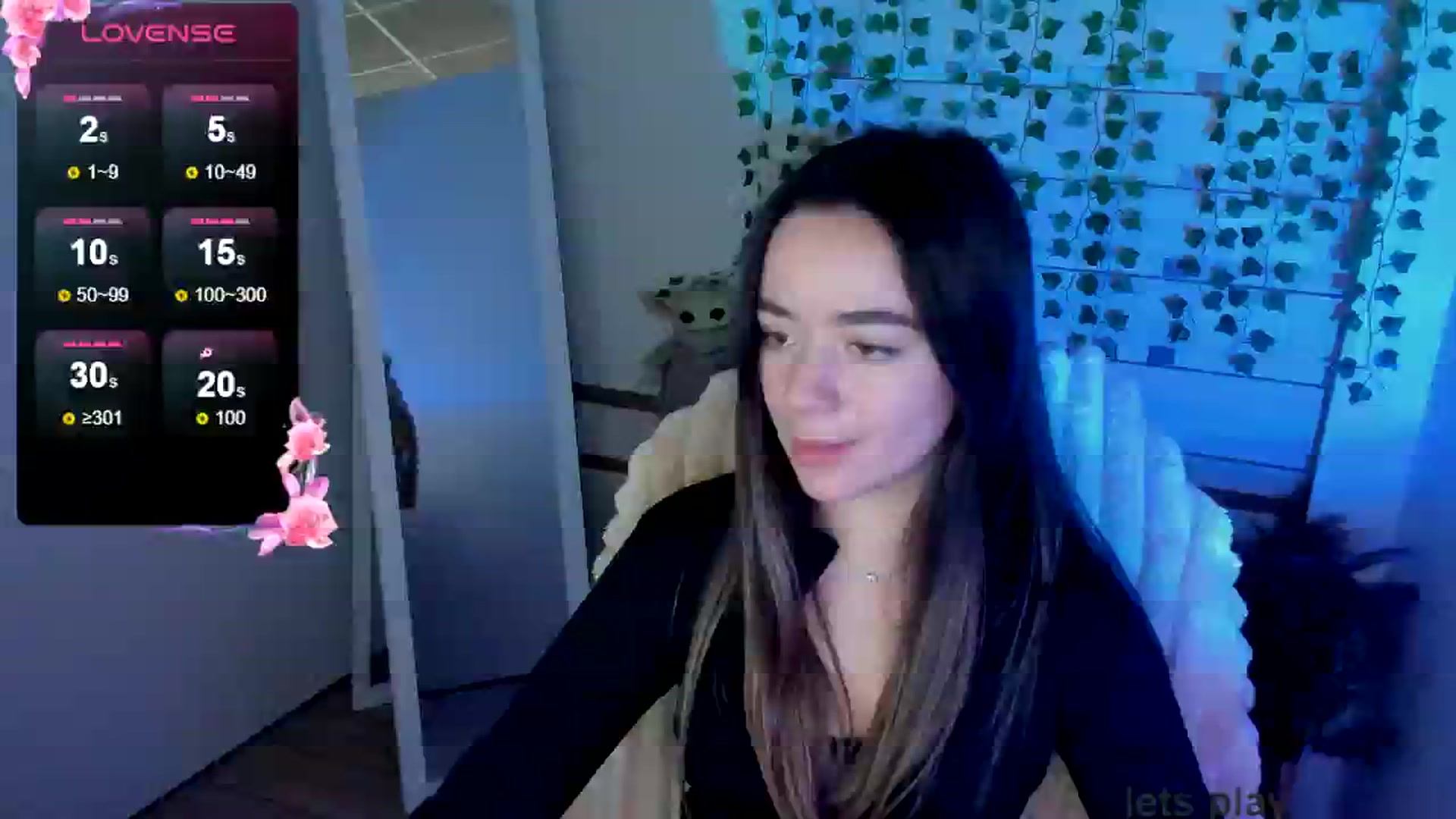 Gallery image thumbnail from KiraLove's myfreecams stream on, 04/12/2025, 11:16 image 14 of 20