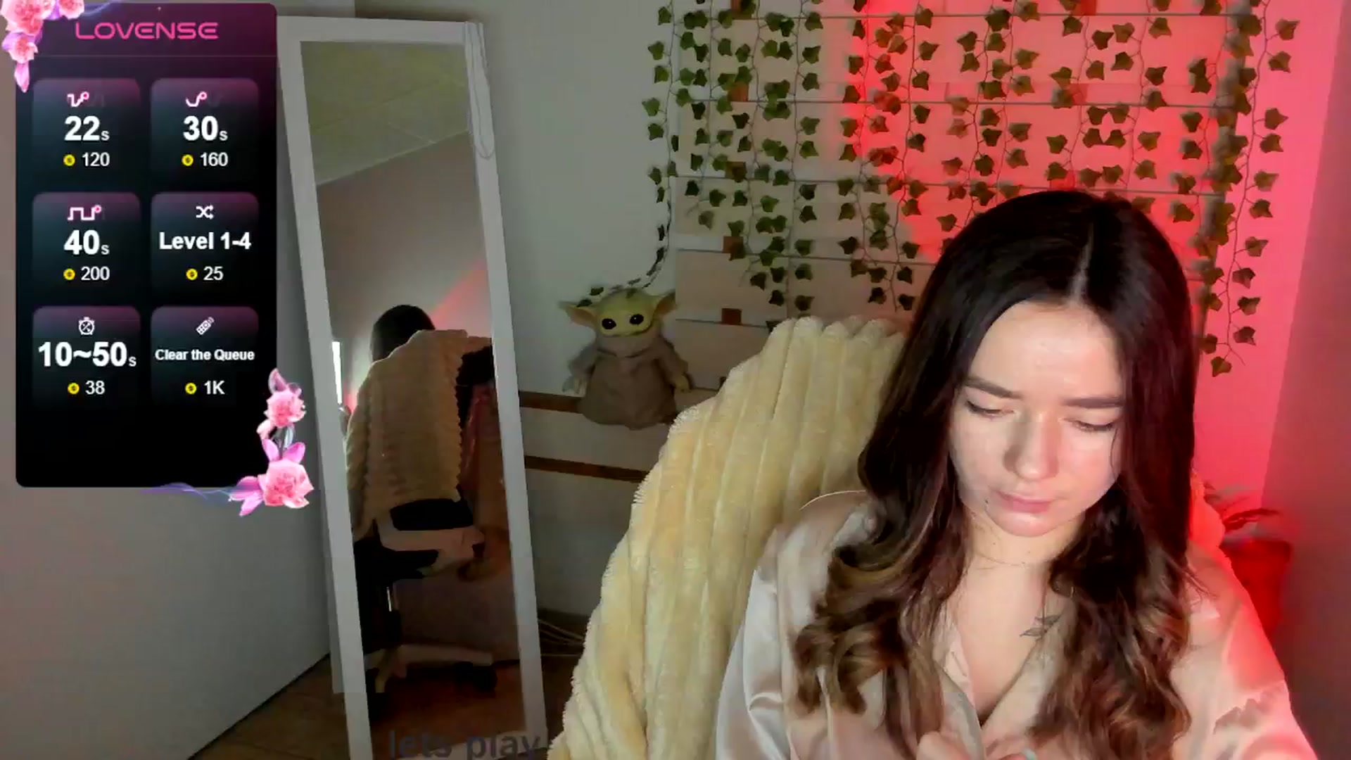 Gallery image thumbnail from KiraLove's myfreecams stream on, 04/19/2025, 09:37 image 17 of 20