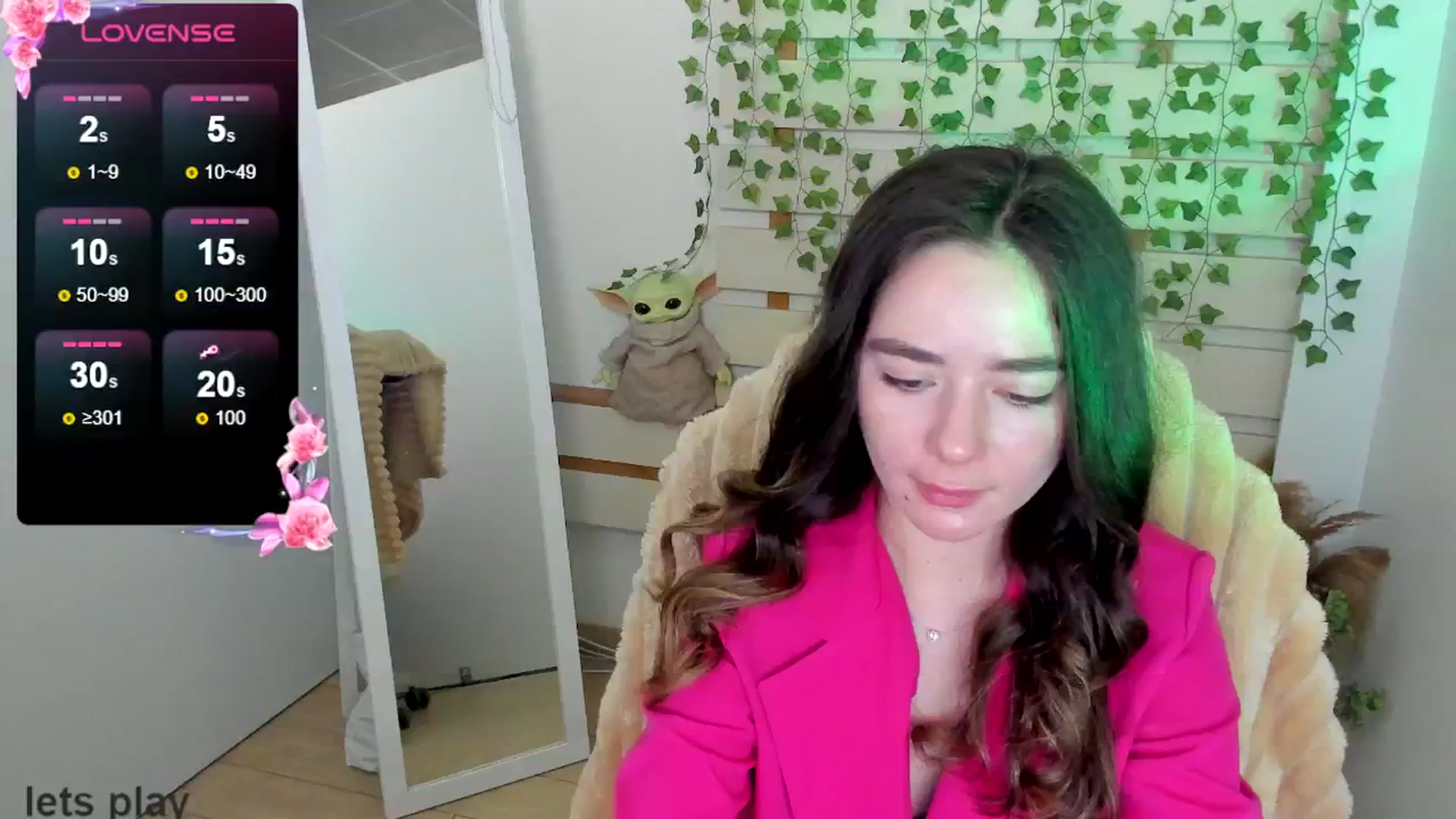 Gallery image thumbnail from KiraLove's myfreecams stream on, 04/22/2025, 14:23 image 17 of 20