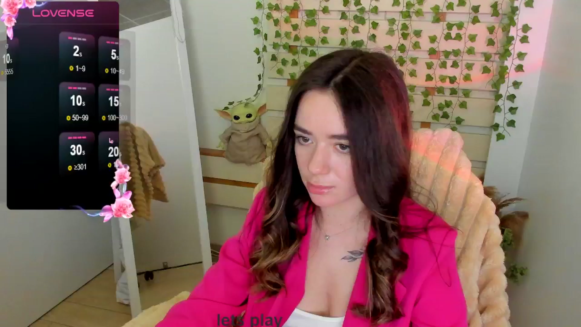 Gallery image thumbnail from KiraLove's myfreecams stream on, 04/22/2025, 16:36 image 7 of 20