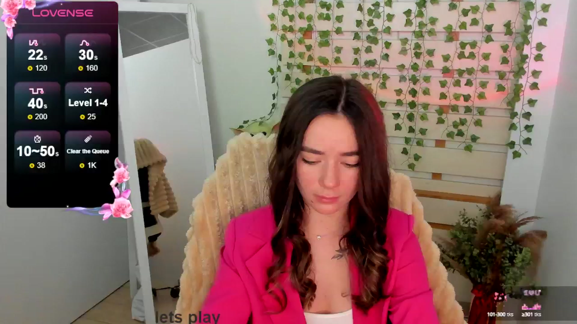 Gallery image thumbnail from KiraLove's myfreecams stream on, 04/22/2025, 17:29 image 15 of 20