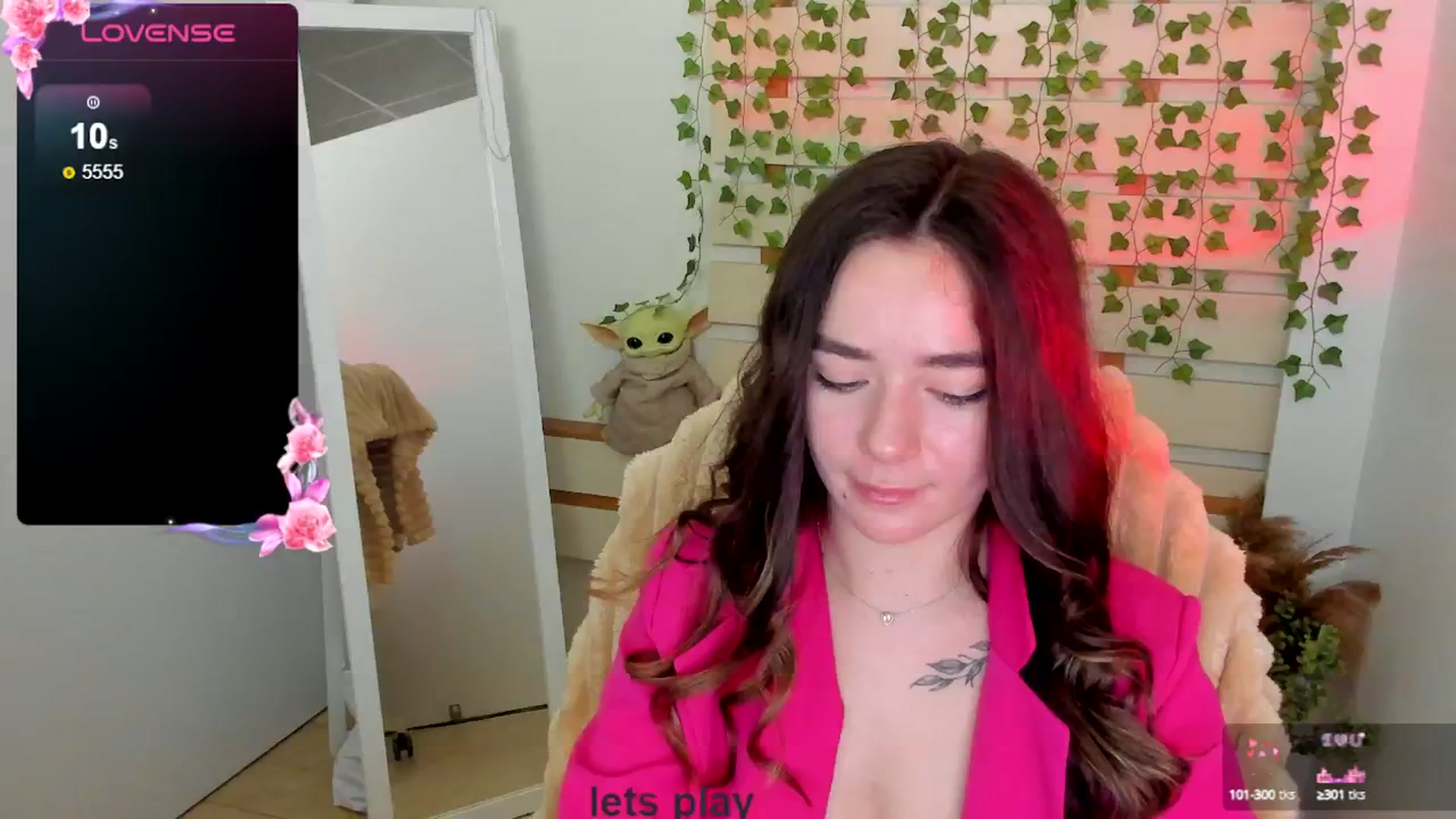 Gallery image thumbnail from KiraLove's myfreecams stream on, 04/22/2025, 17:29 image 2 of 20