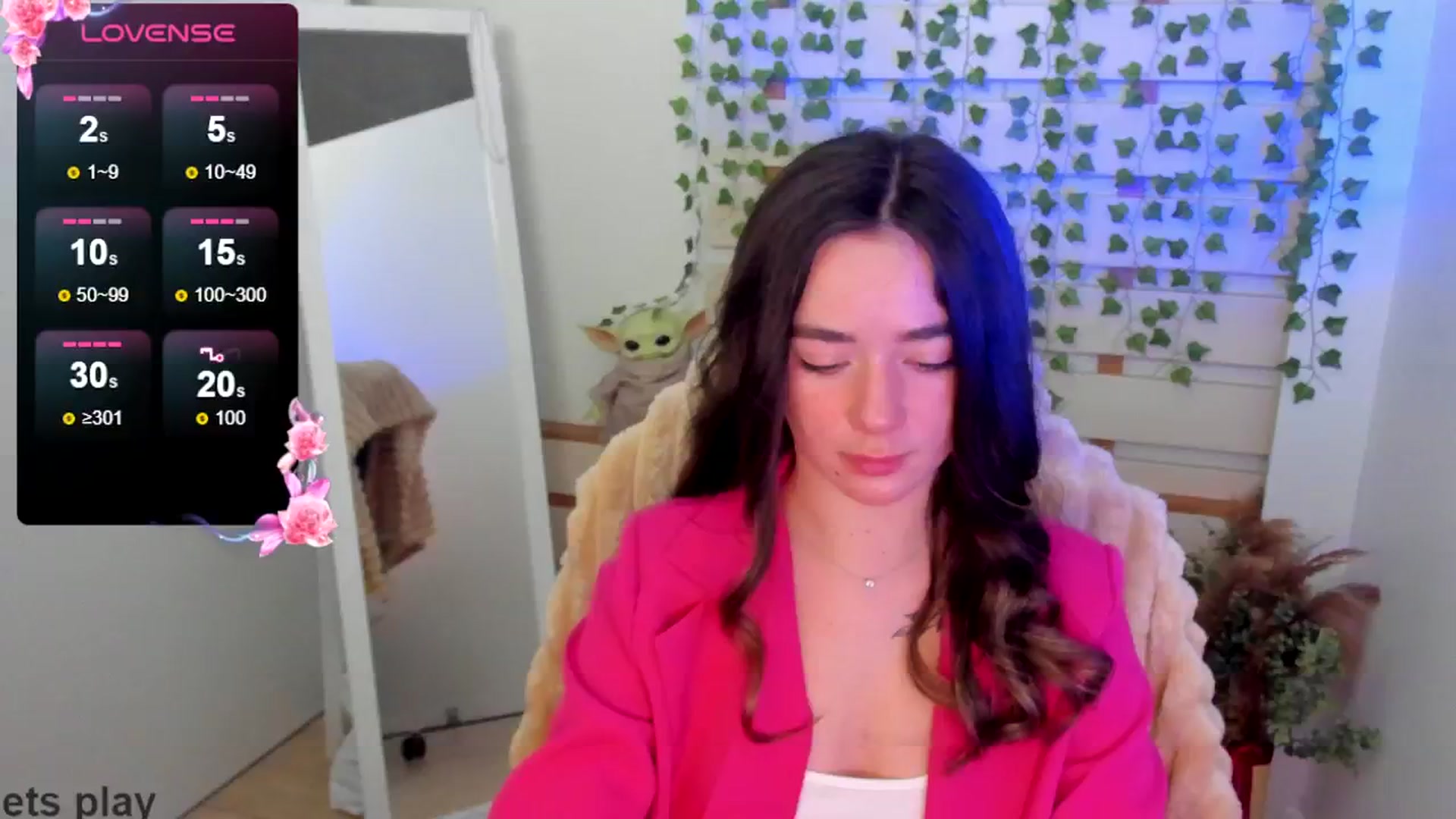 Gallery image thumbnail from KiraLove's myfreecams stream on, 04/22/2025, 18:12 image 2 of 20