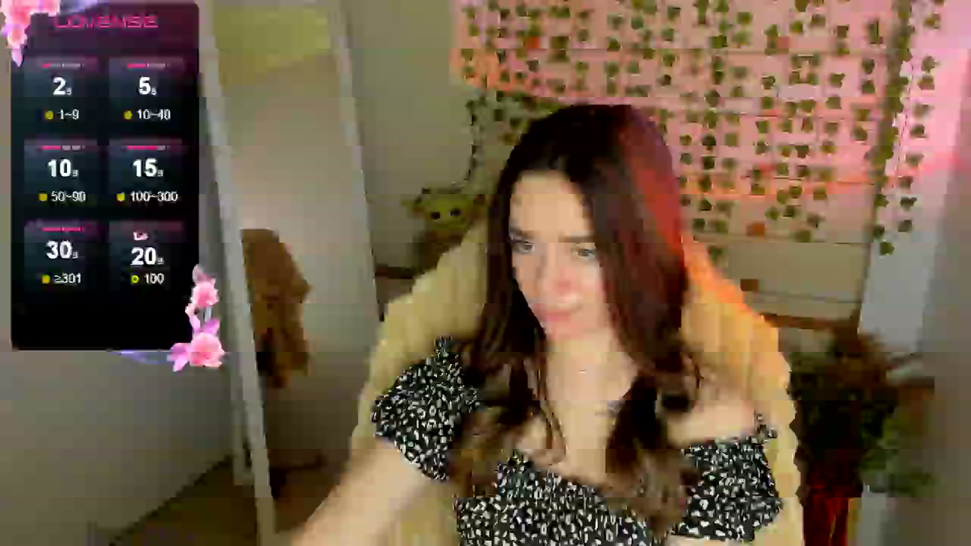 Gallery image thumbnail from KiraLove's myfreecams stream on, 04/23/2025, 14:16 image 17 of 20