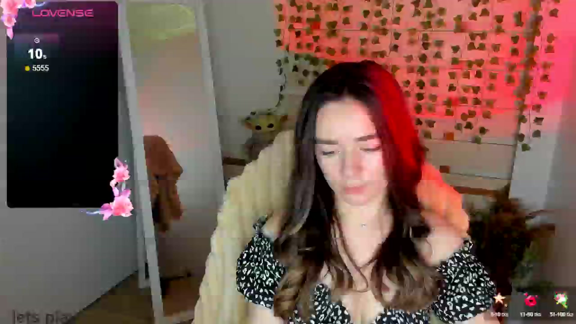 Gallery image thumbnail from KiraLove's myfreecams stream on, 04/23/2025, 14:16 image 8 of 20