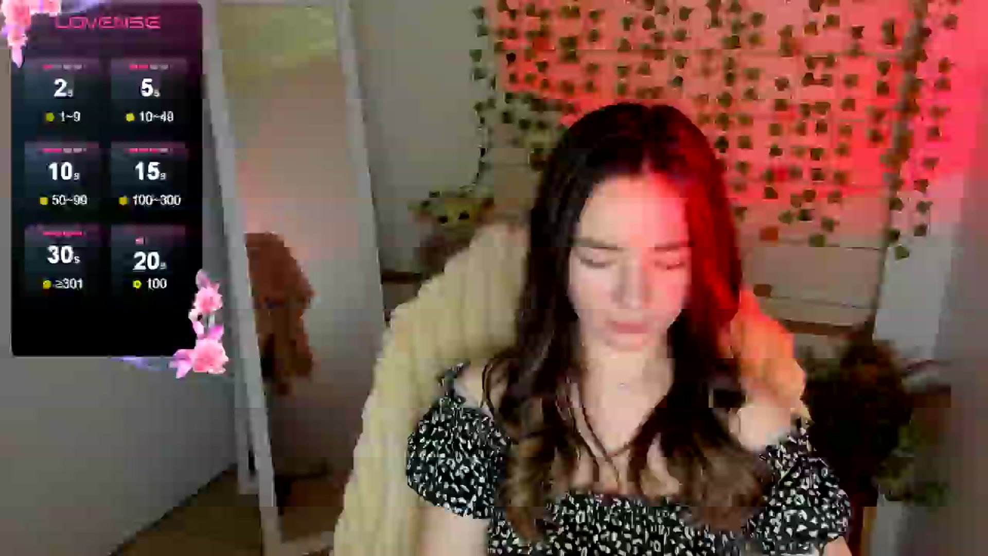 Gallery image thumbnail from KiraLove's myfreecams stream on, 04/23/2025, 14:16 image 11 of 20