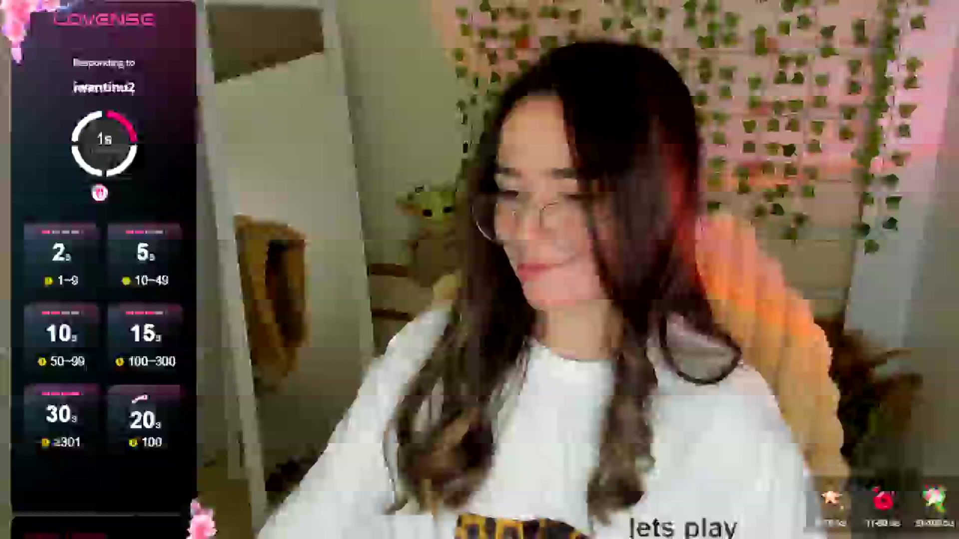 Gallery image thumbnail from KiraLove's myfreecams stream on, 04/24/2025, 11:49 image 9 of 20