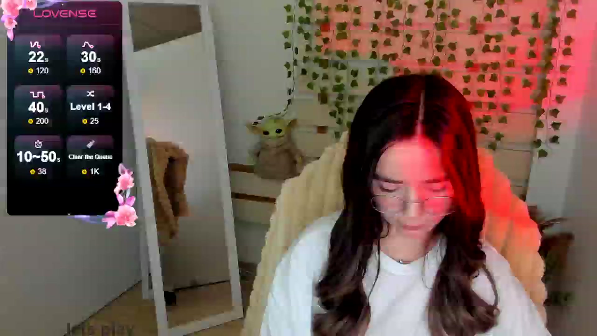 Gallery image thumbnail from KiraLove's myfreecams stream on, 04/24/2025, 11:49 image 2 of 20