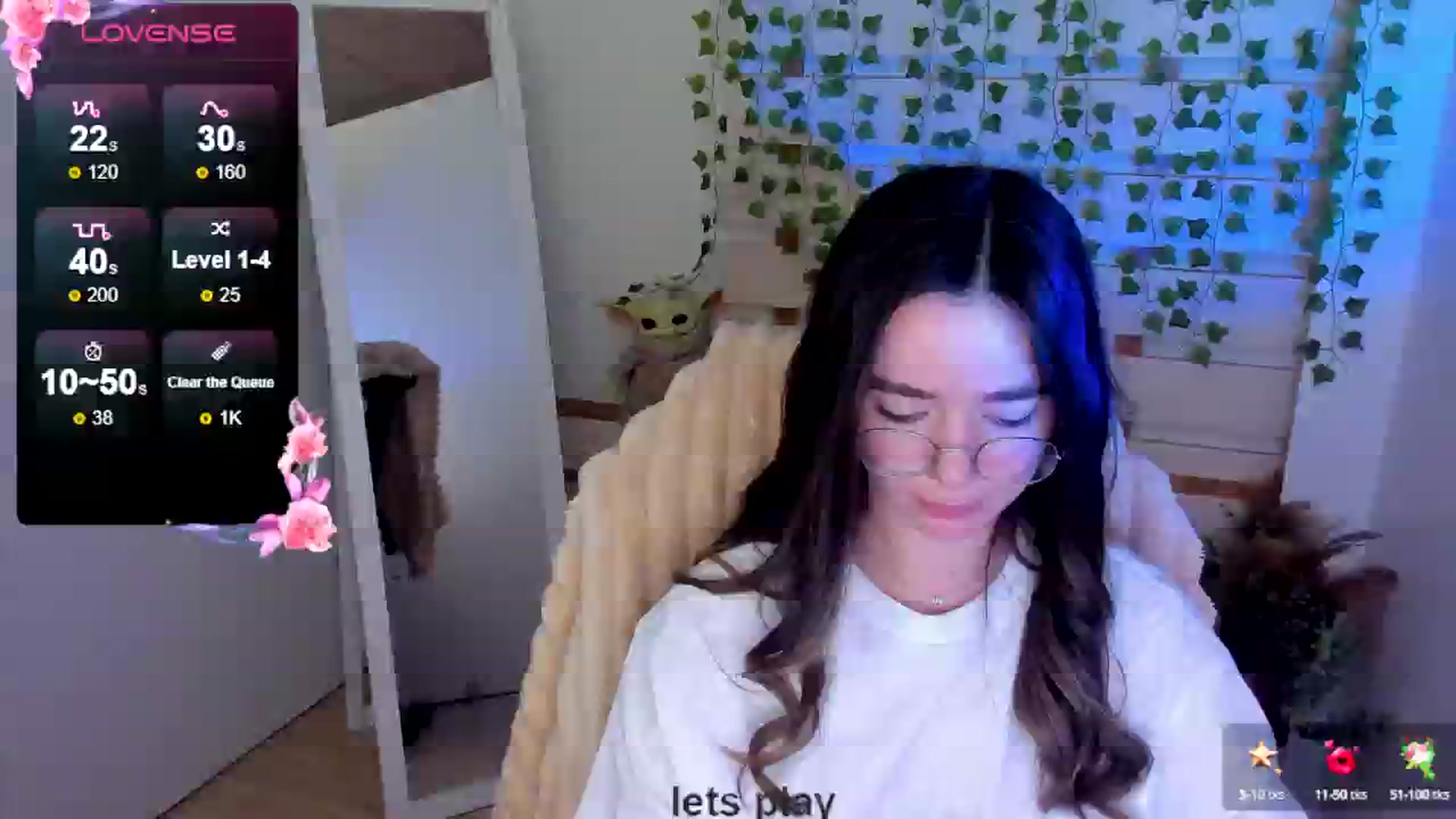 Gallery image thumbnail from KiraLove's myfreecams stream on, 04/24/2025, 11:49 image 14 of 20
