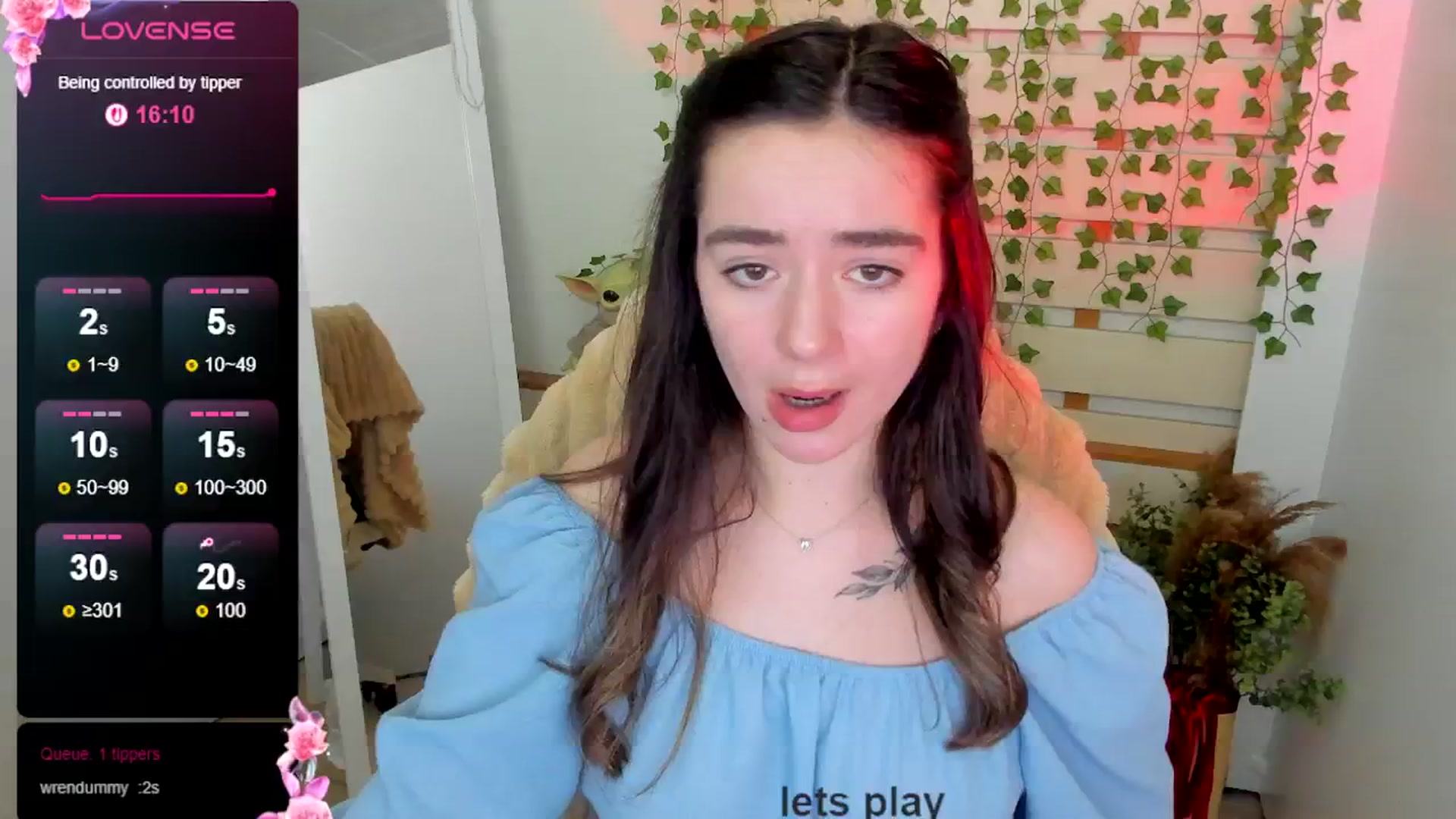 Gallery image thumbnail from KiraLove's myfreecams stream on, 04/25/2025, 09:20 image 7 of 20