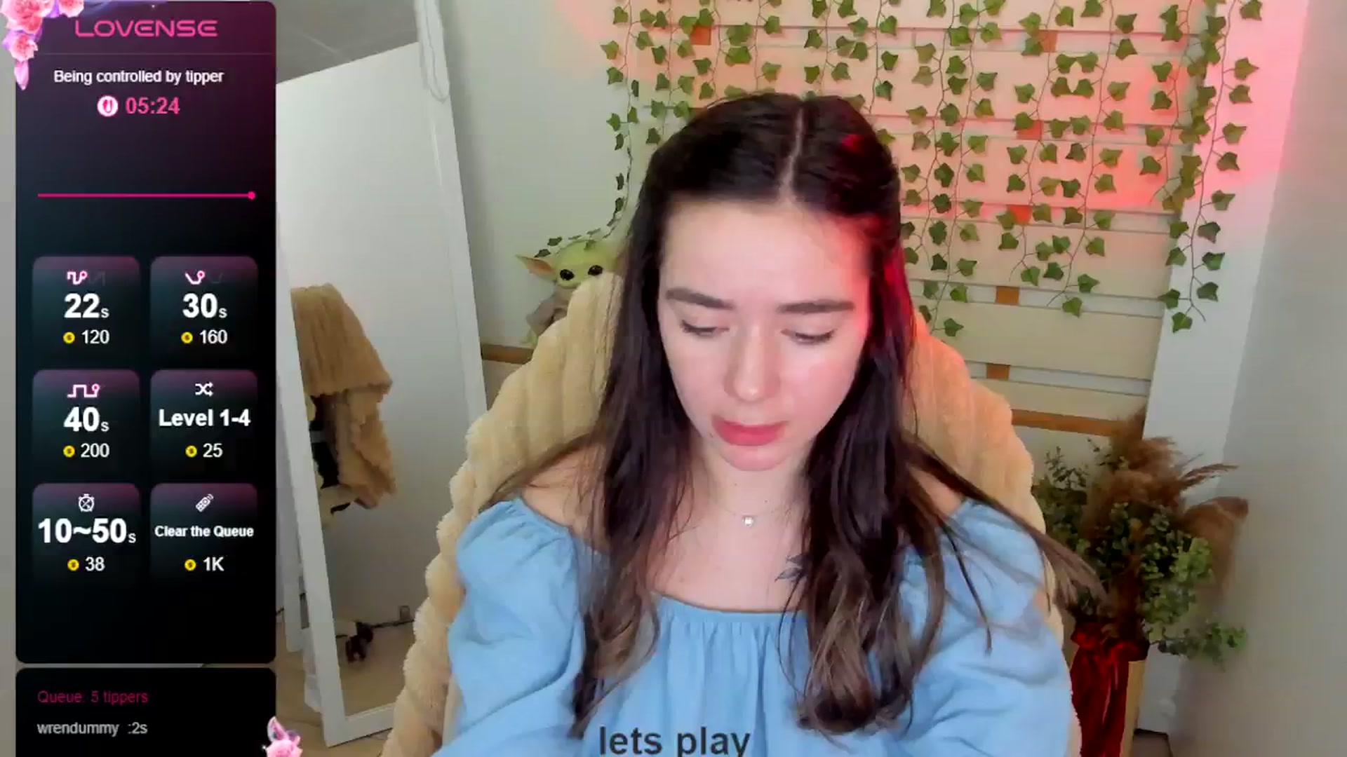 Gallery image thumbnail from KiraLove's myfreecams stream on, 04/25/2025, 09:20 image 14 of 20