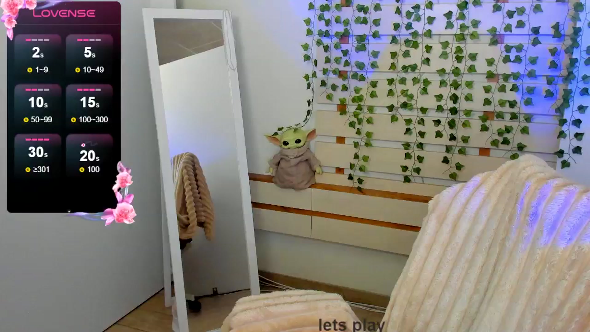 Gallery image thumbnail from KiraLove's myfreecams stream on, 04/25/2025, 11:33 image 1 of 20