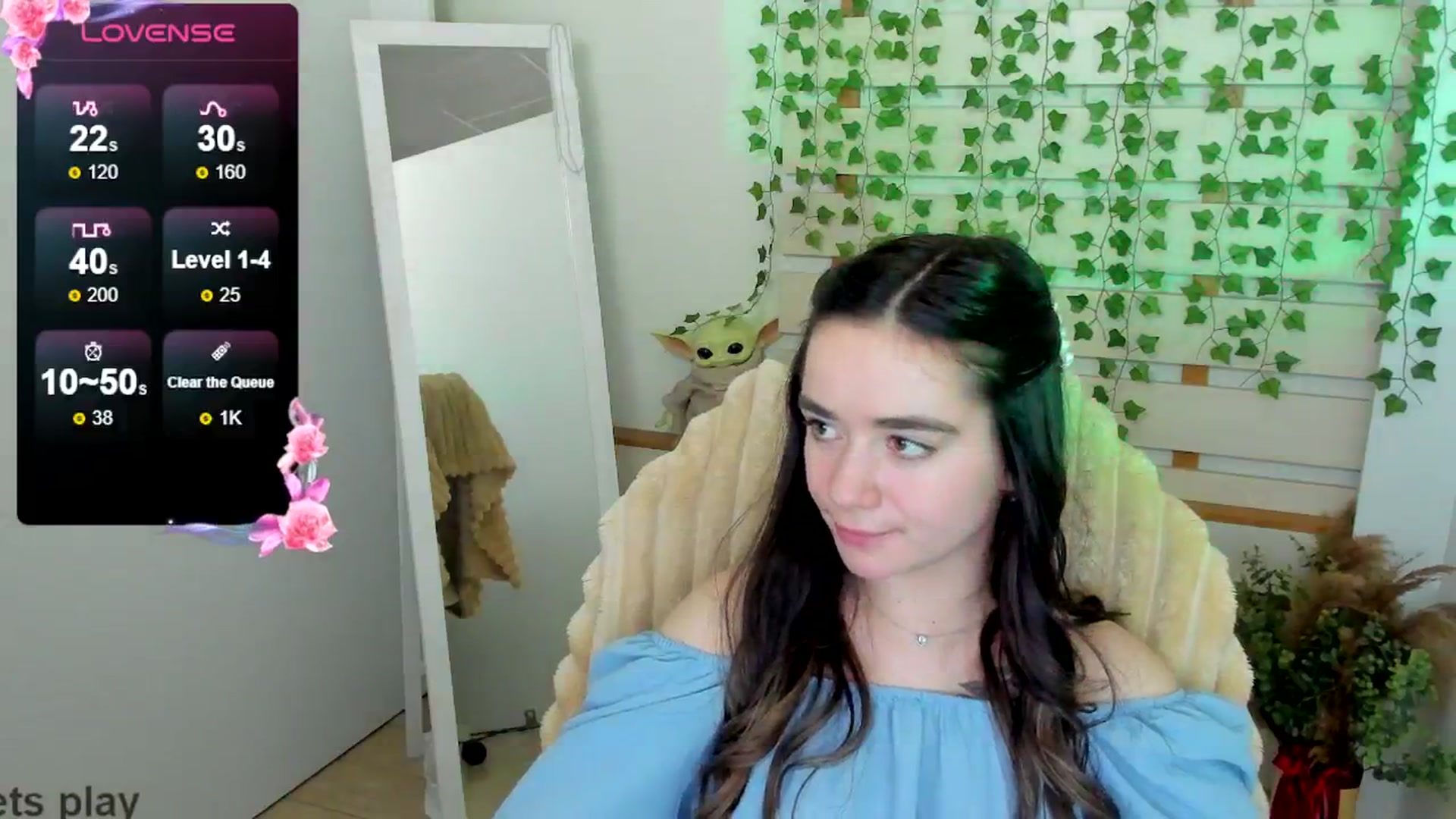 Gallery image thumbnail from KiraLove's myfreecams stream on, 04/25/2025, 11:33 image 5 of 20