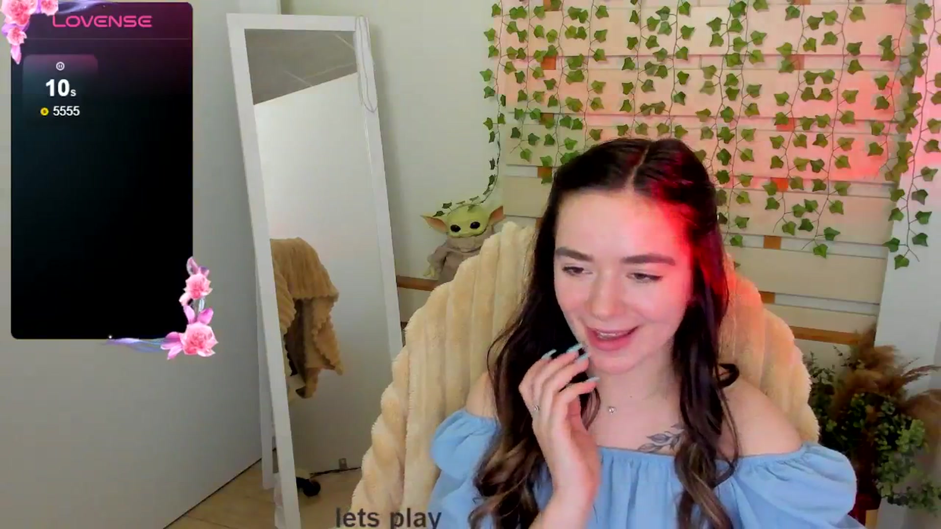 Gallery image thumbnail from KiraLove's myfreecams stream on, 04/25/2025, 11:33 image 9 of 20
