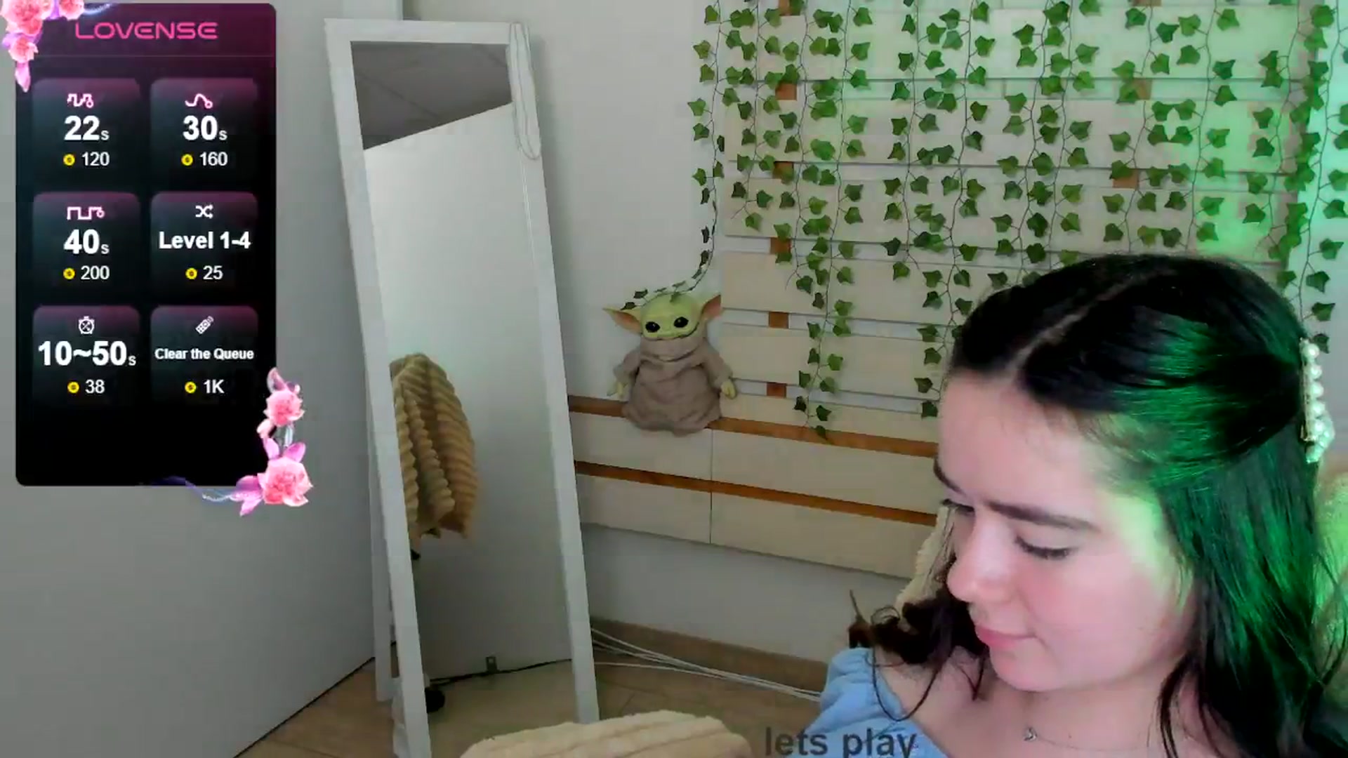 Gallery image thumbnail from KiraLove's myfreecams stream on, 04/25/2025, 11:33 image 14 of 20
