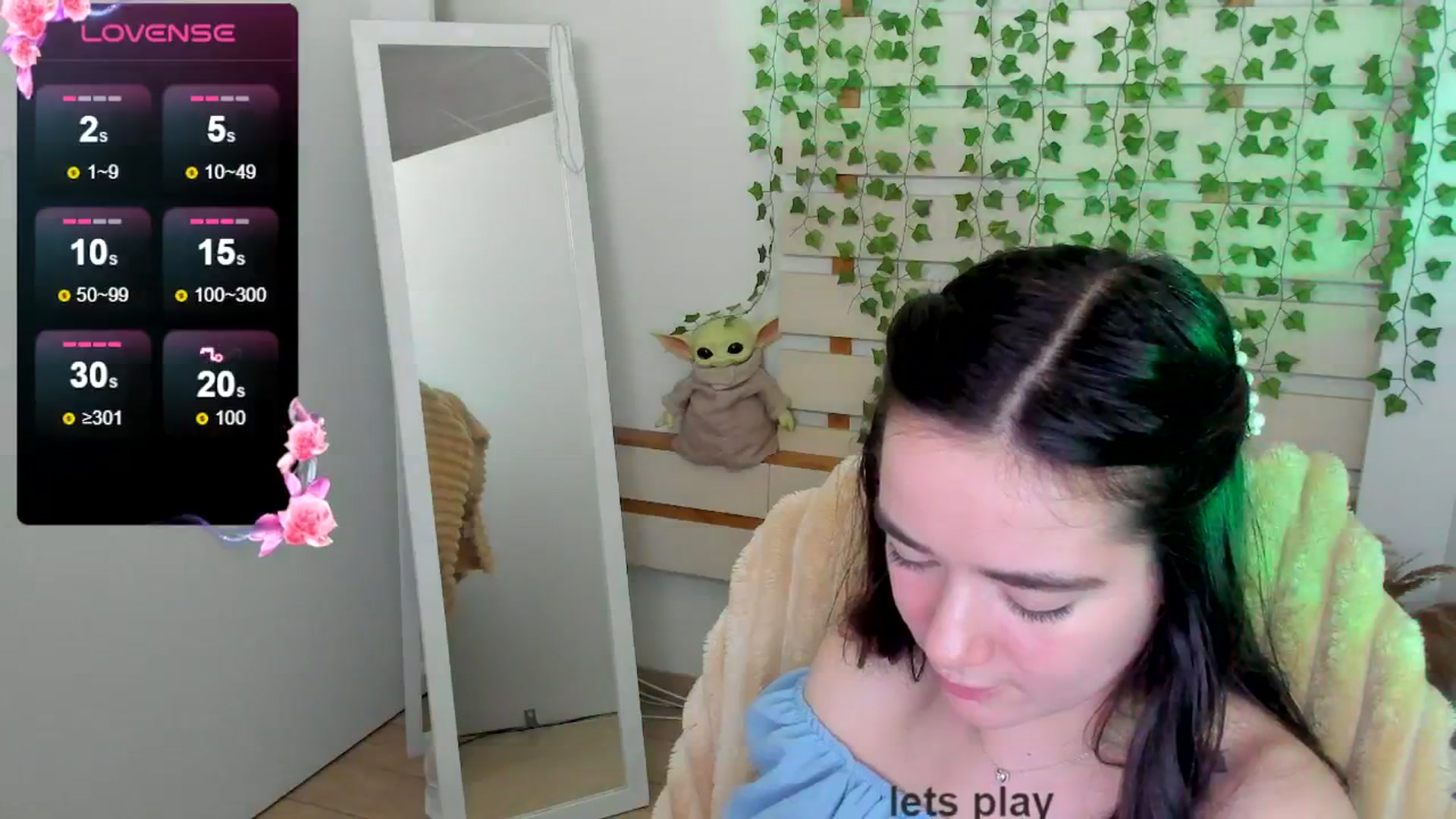 Gallery image thumbnail from KiraLove's myfreecams stream on, 04/25/2025, 11:33 image 20 of 20
