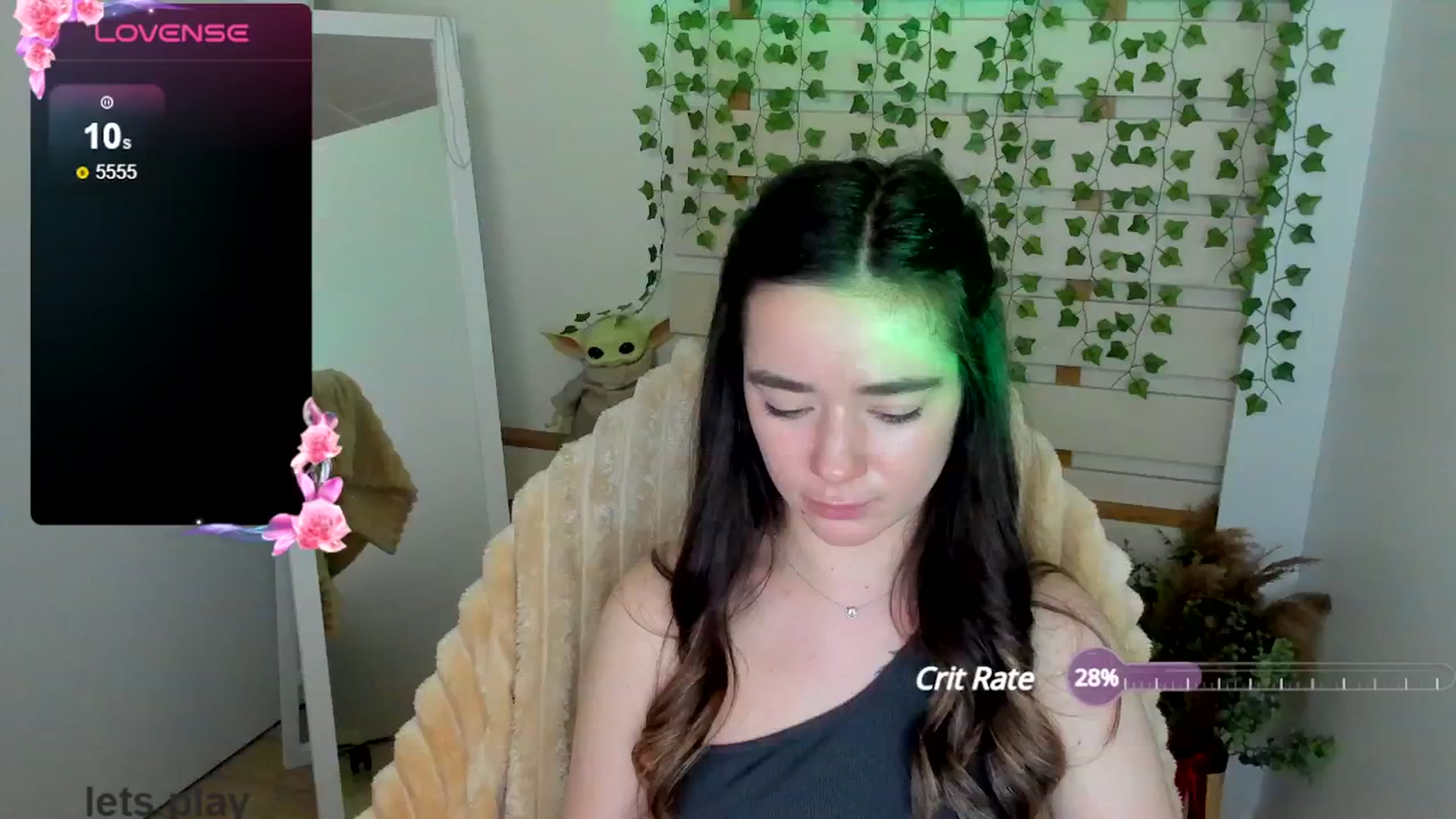 Gallery image thumbnail from KiraLove's myfreecams stream on, 04/27/2025, 11:33 image 18 of 20