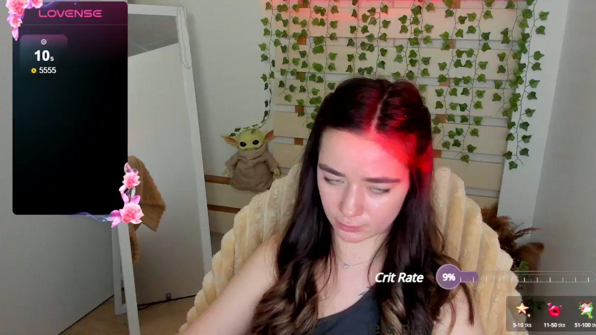 Gallery image thumbnail from KiraLove's myfreecams stream on, 04/27/2025, 11:33 image 5 of 20
