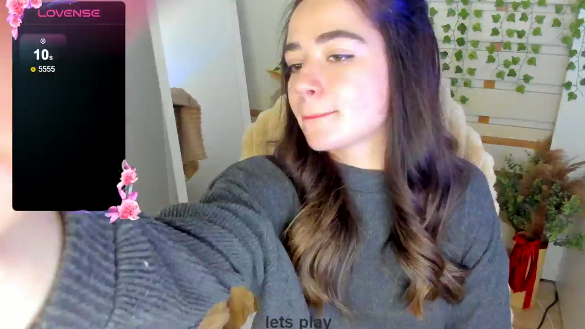 Gallery image thumbnail from KiraLove's myfreecams stream on, 04/28/2025, 11:42 image 2 of 20