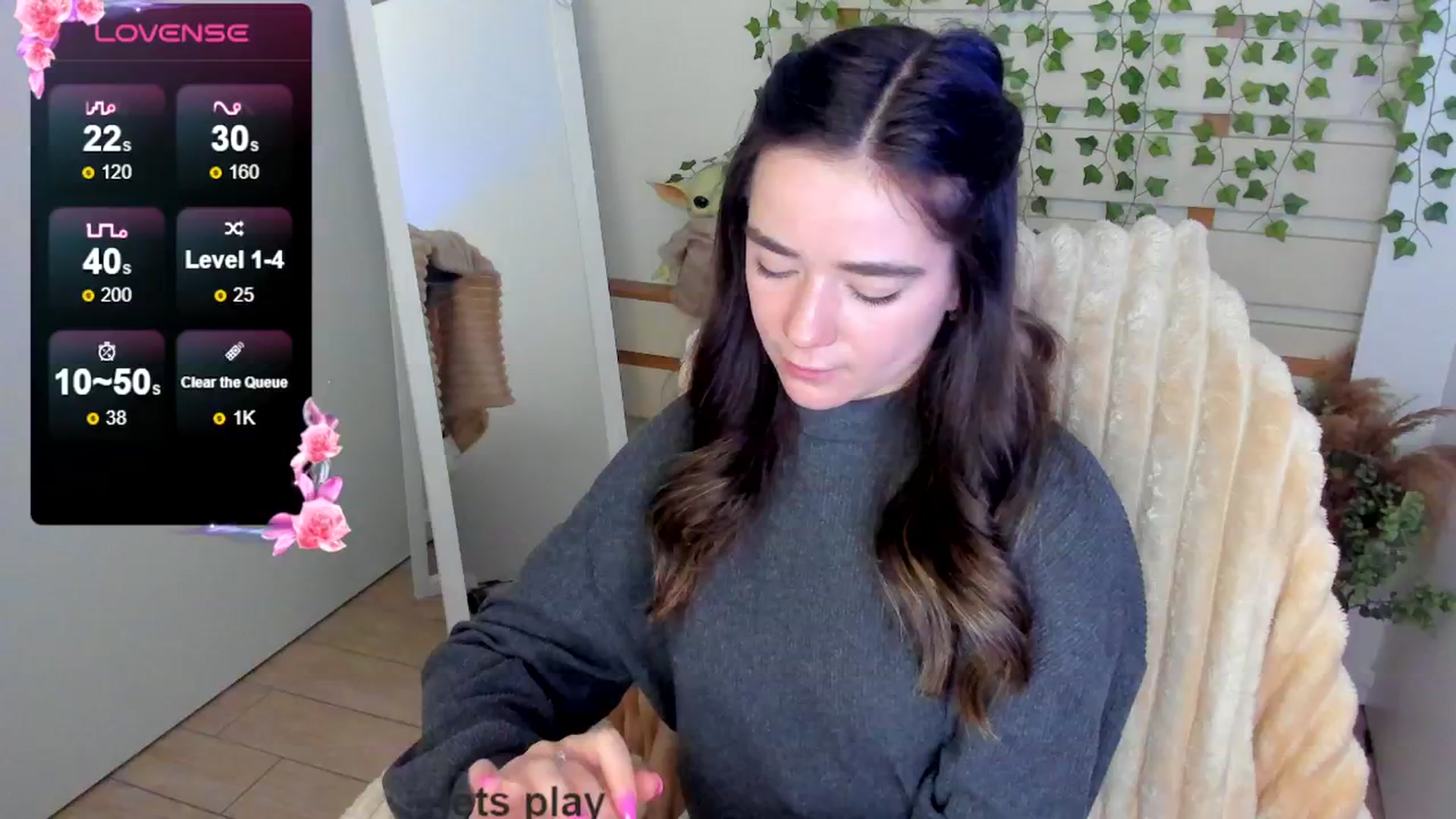 Gallery image thumbnail from KiraLove's myfreecams stream on, 04/28/2025, 11:42 image 19 of 20