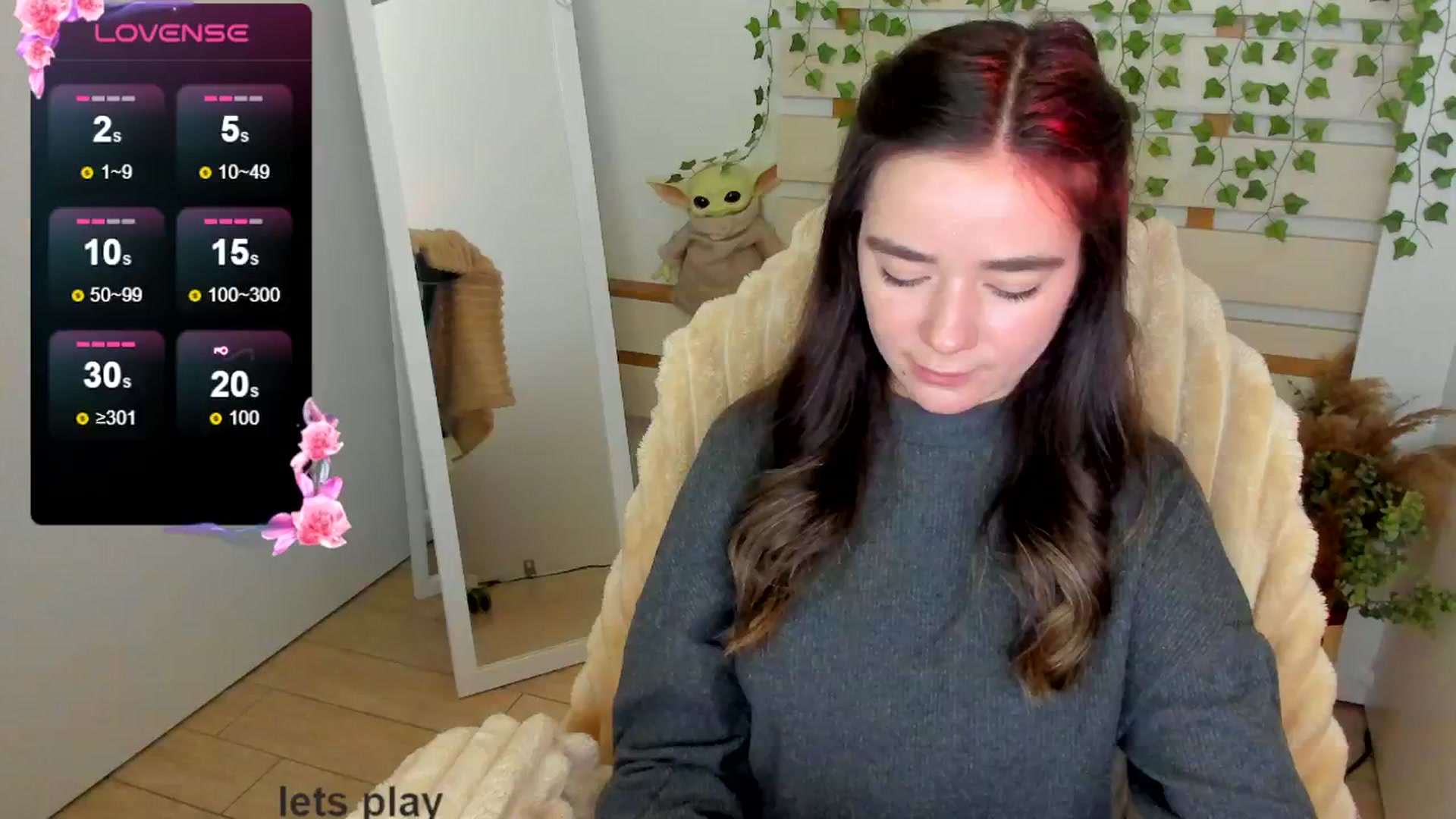 Gallery image thumbnail from KiraLove's myfreecams stream on, 04/28/2025, 11:42 image 18 of 20