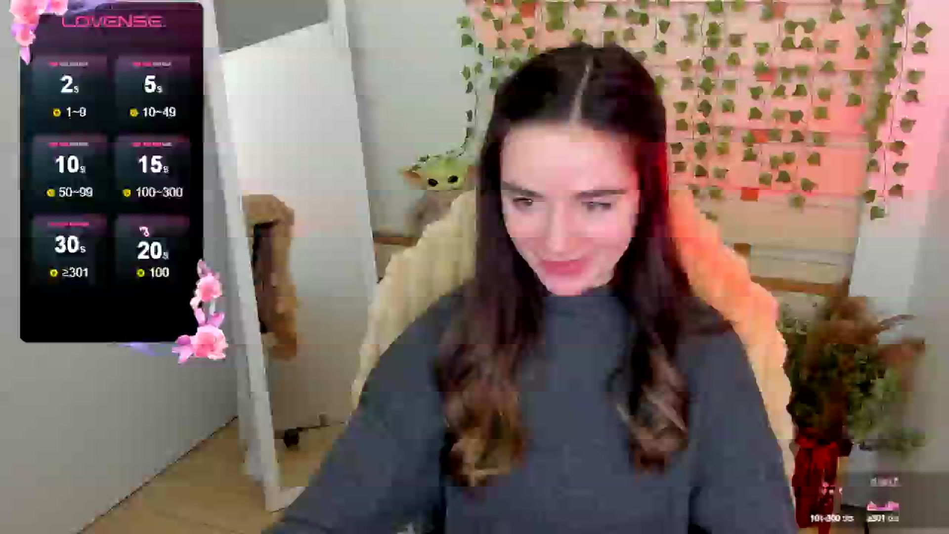 Gallery image thumbnail from KiraLove's myfreecams stream on, 04/29/2025, 11:38 image 7 of 20