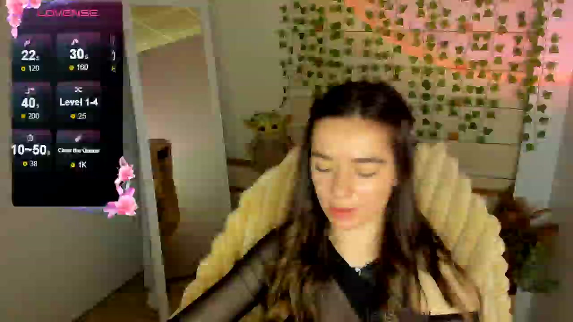 Gallery image thumbnail from KiraLove's myfreecams stream on, 04/30/2025, 14:33 image 12 of 20