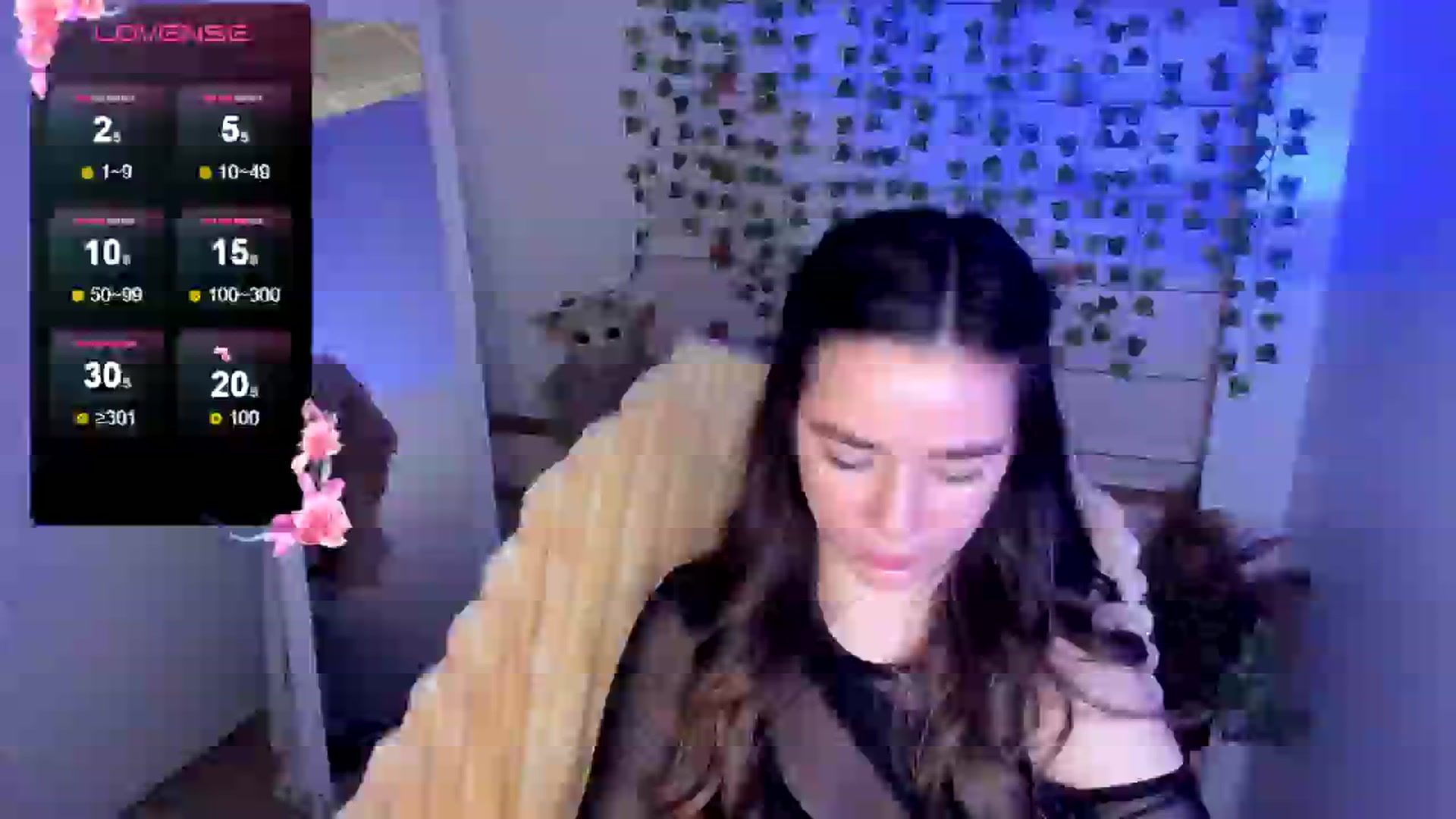 Gallery image thumbnail from KiraLove's myfreecams stream on, 04/30/2025, 17:10 image 9 of 20