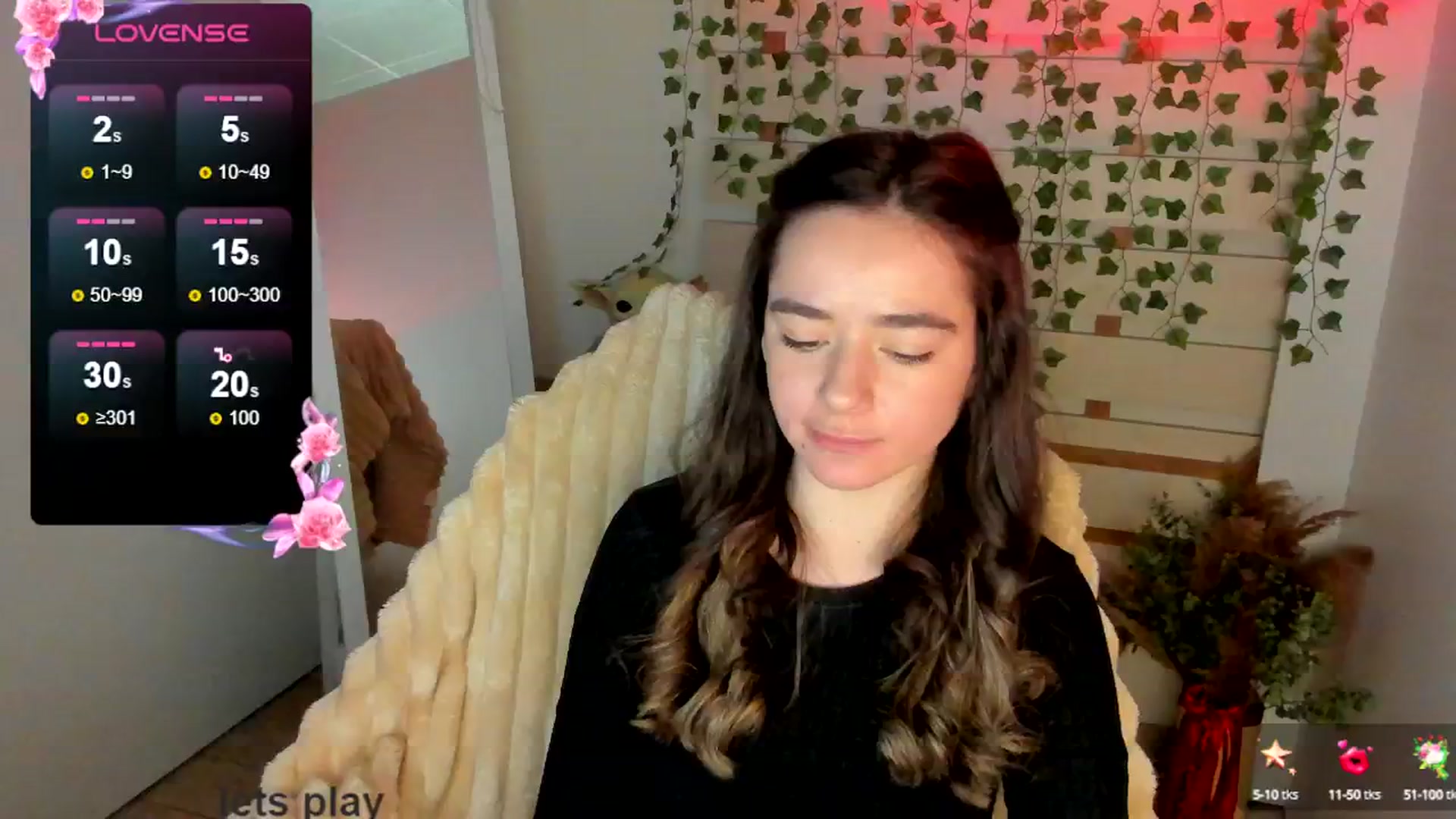 Gallery image thumbnail from KiraLove's myfreecams stream on, 05/02/2025, 13:38 image 10 of 20