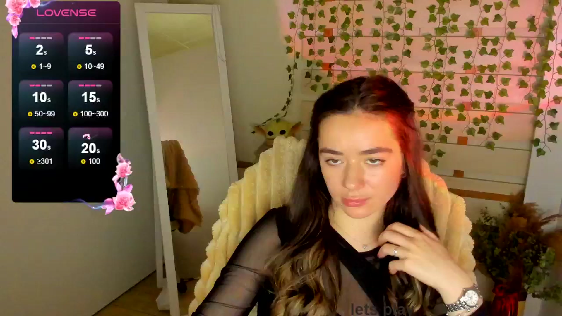Gallery image thumbnail from KiraLove's myfreecams stream on, 05/03/2025, 11:25 image 7 of 20