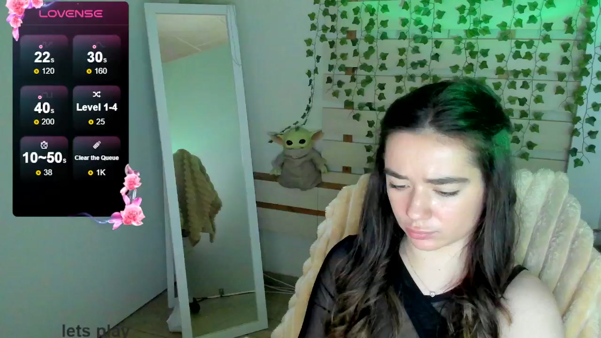 Gallery image thumbnail from KiraLove's myfreecams stream on, 05/03/2025, 11:25 image 1 of 20