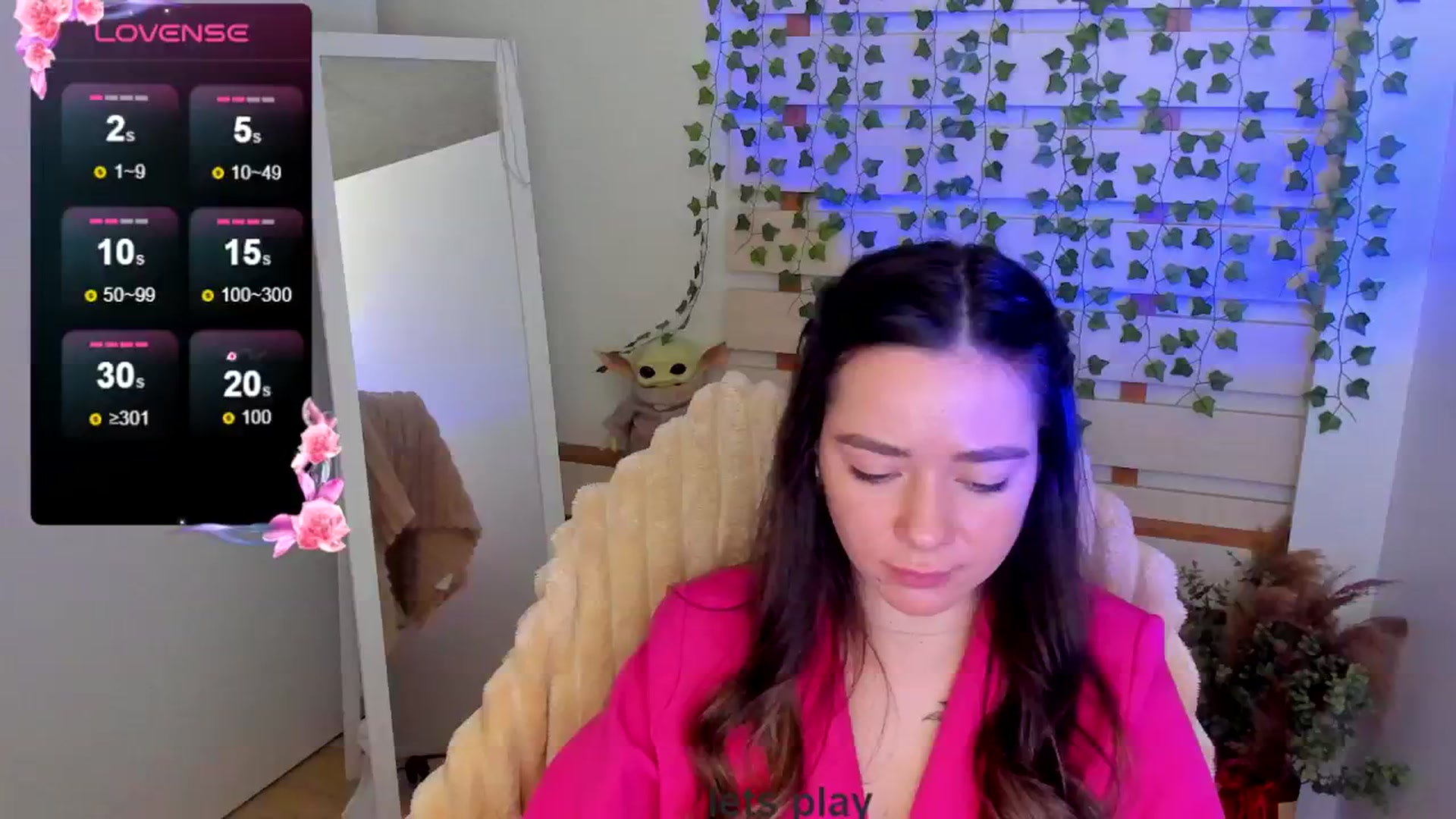 Gallery image thumbnail from KiraLove's myfreecams stream on, 05/04/2025, 09:31 image 16 of 20