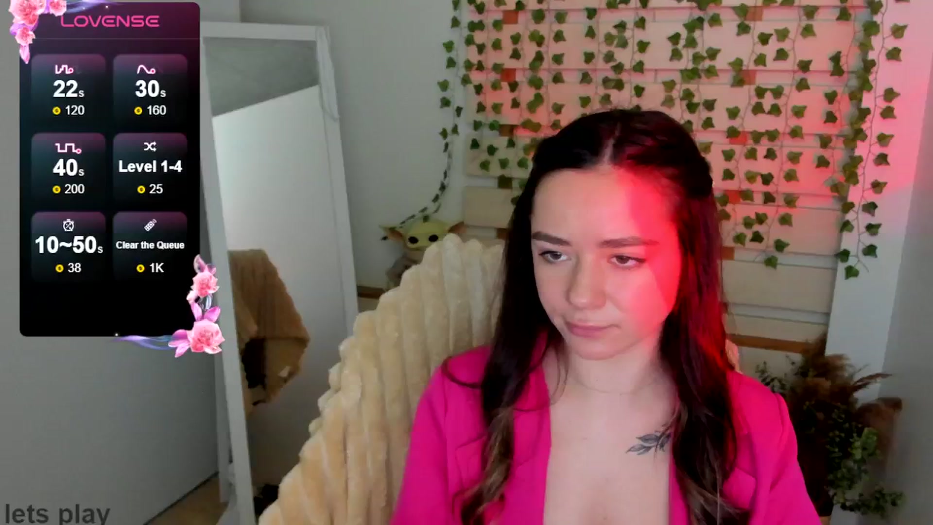 Gallery image thumbnail from KiraLove's myfreecams stream on, 05/04/2025, 09:31 image 8 of 20