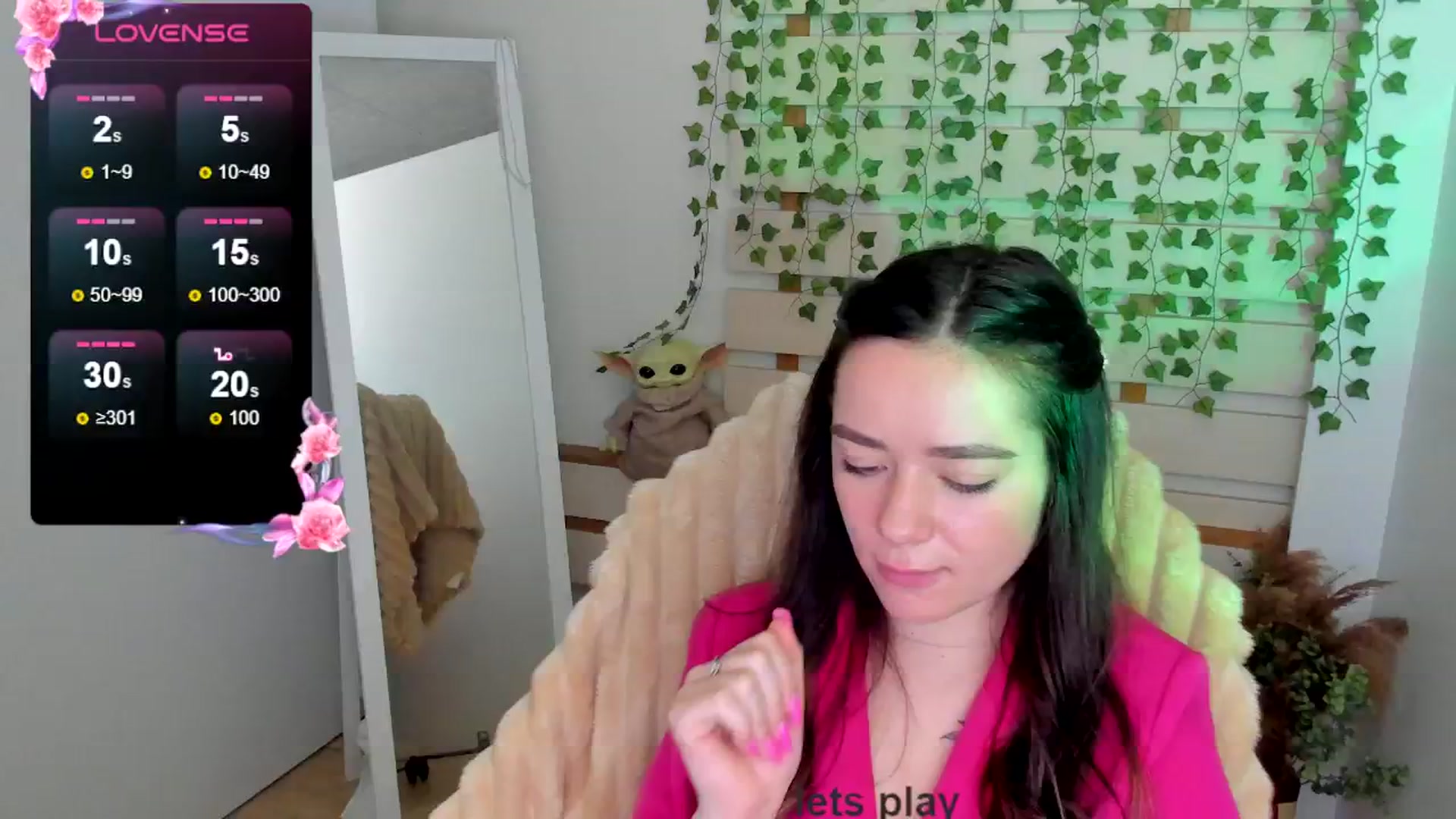 Gallery image thumbnail from KiraLove's myfreecams stream on, 05/04/2025, 09:31 image 17 of 20
