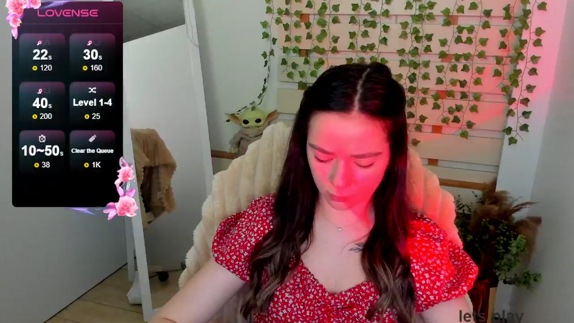 Gallery image thumbnail from KiraLove's myfreecams stream on, 05/05/2025, 09:30 image 20 of 20