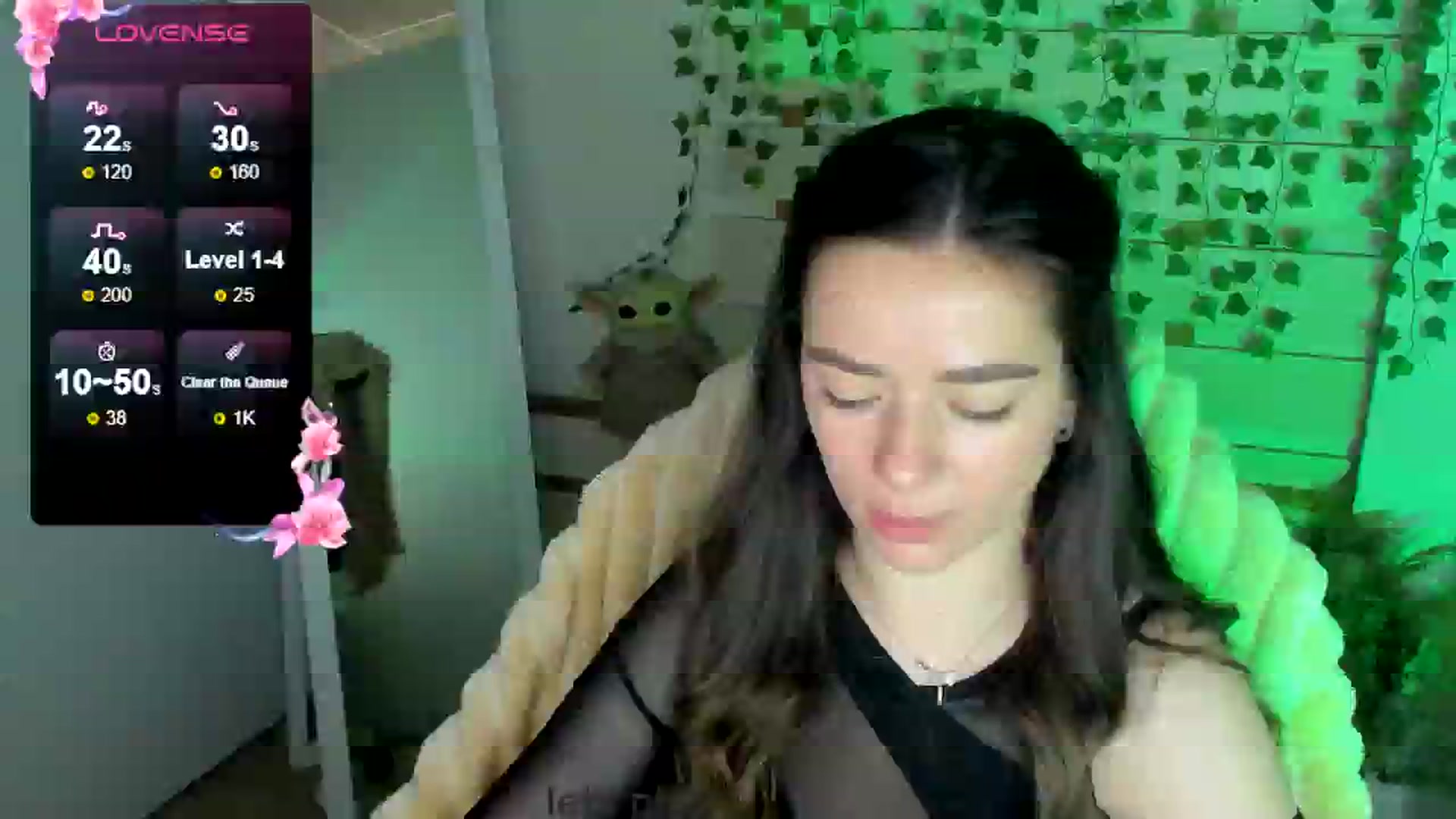 Gallery image thumbnail from KiraLove's myfreecams stream on, 05/08/2025, 15:57 image 9 of 20